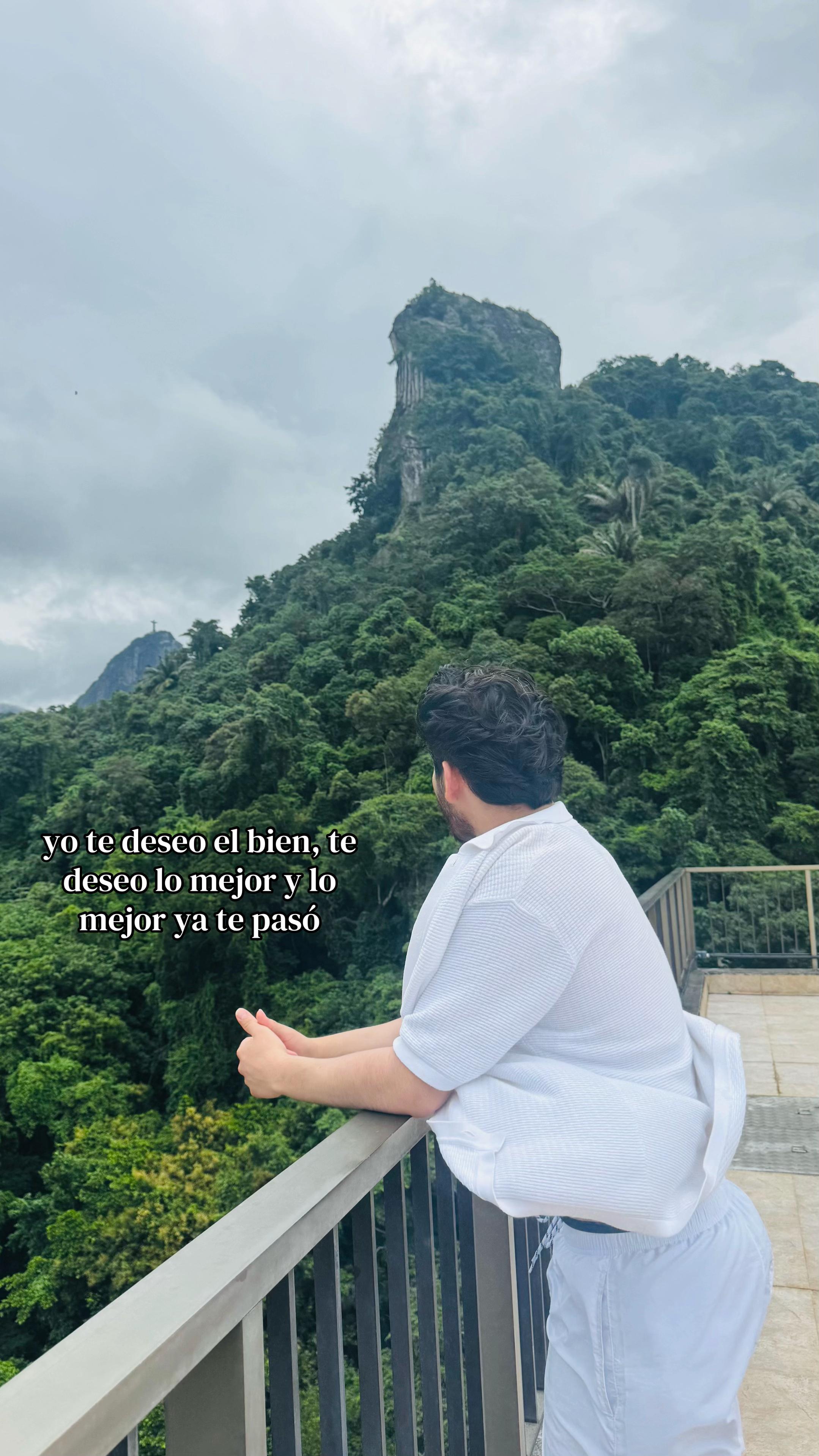 @Dani🌪