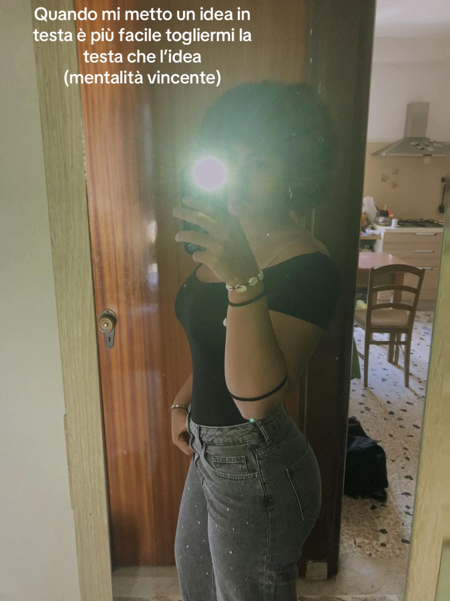 @roxane.duv