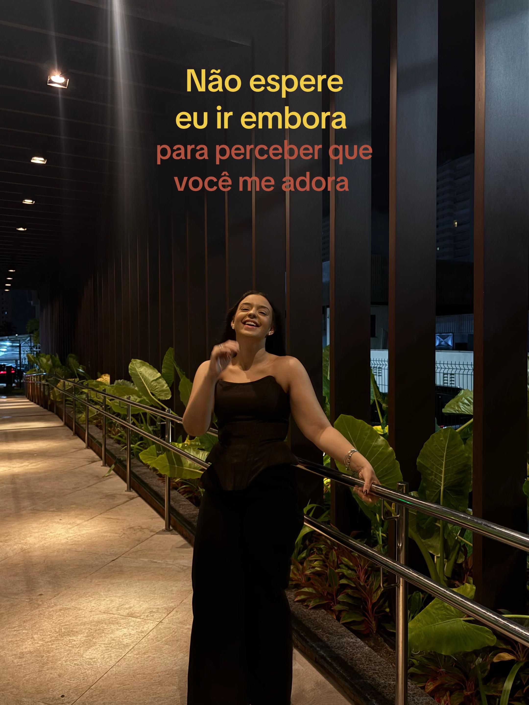 @analuizaopp