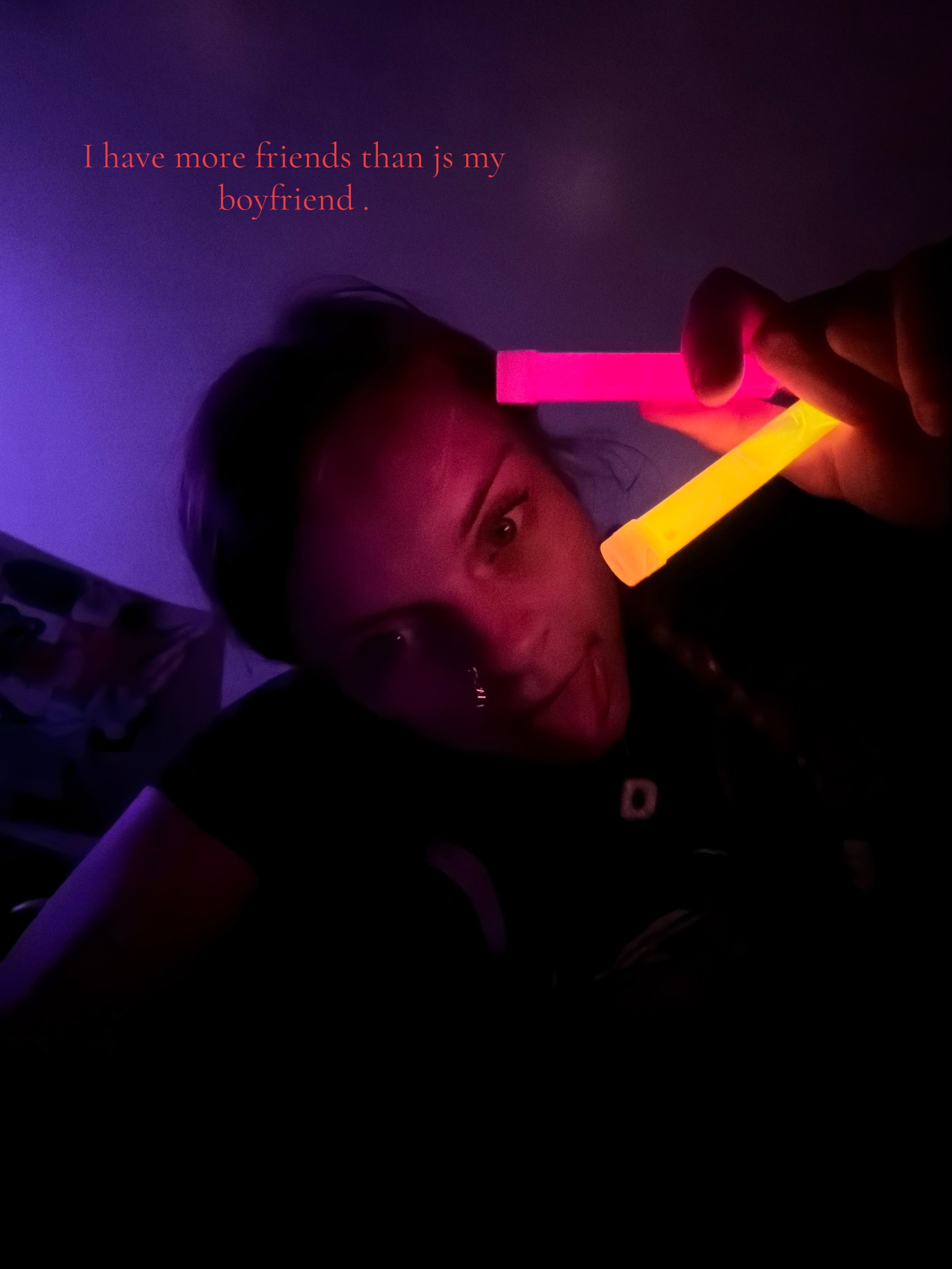 @𖣂.