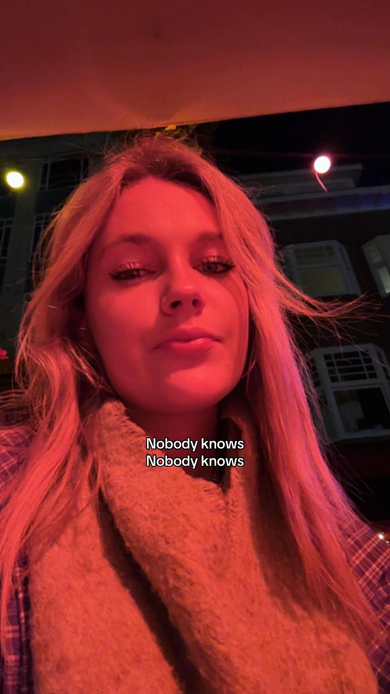 @ɴ ᴀ ᴏ ᴍ ɪ 🌸