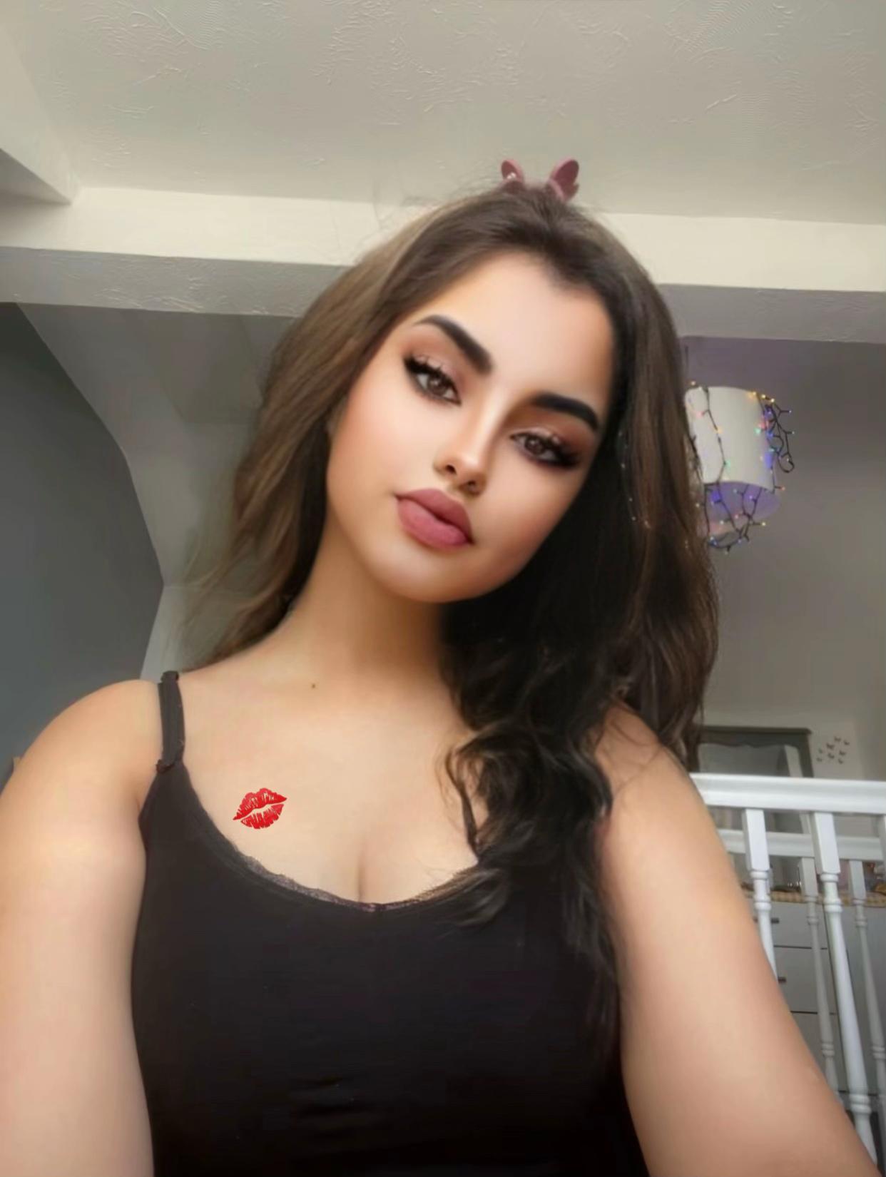 @✨Alzbeta Snm✨💋