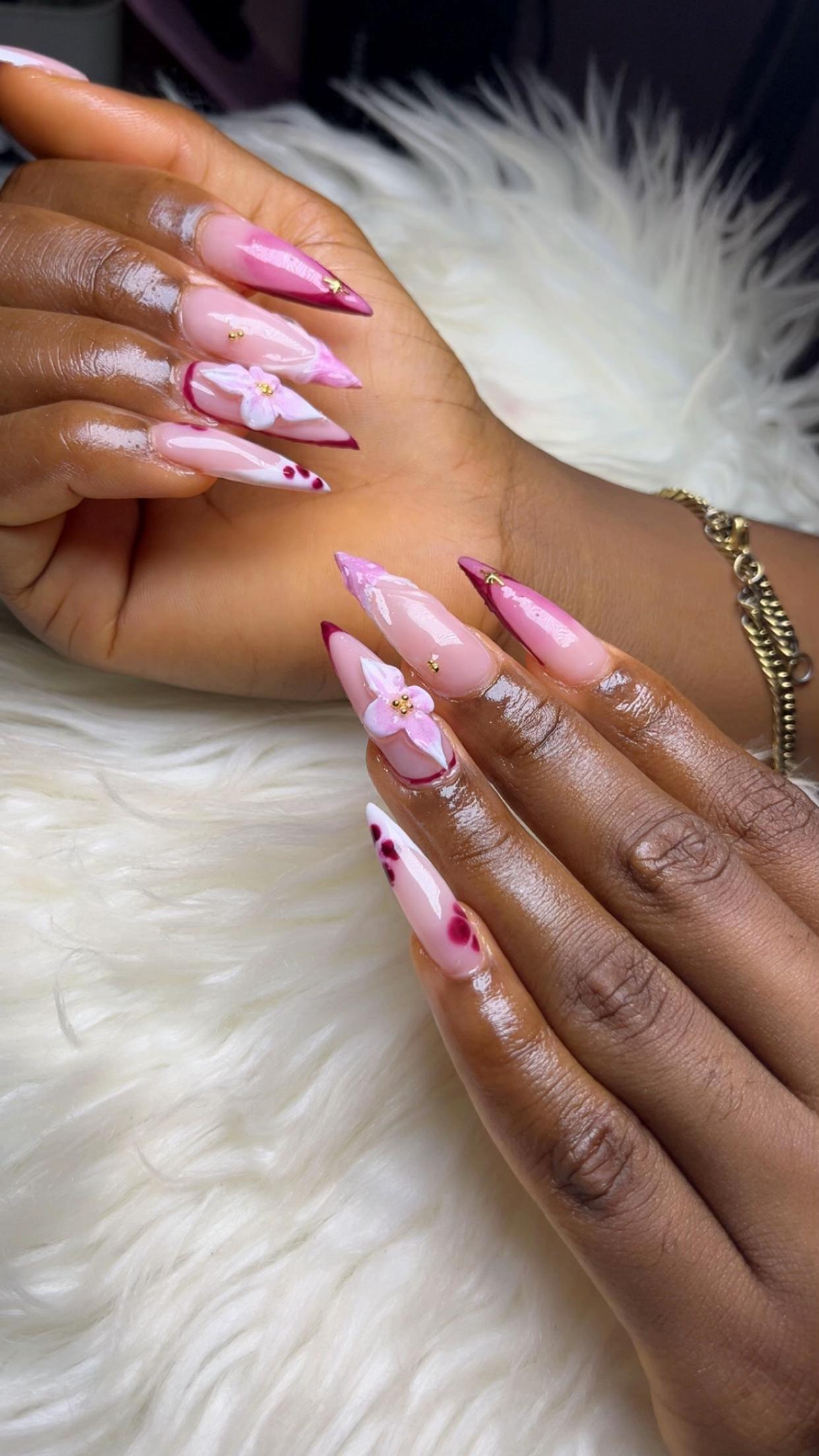 @Owerri~Nails and Lash Tech💅🏻
