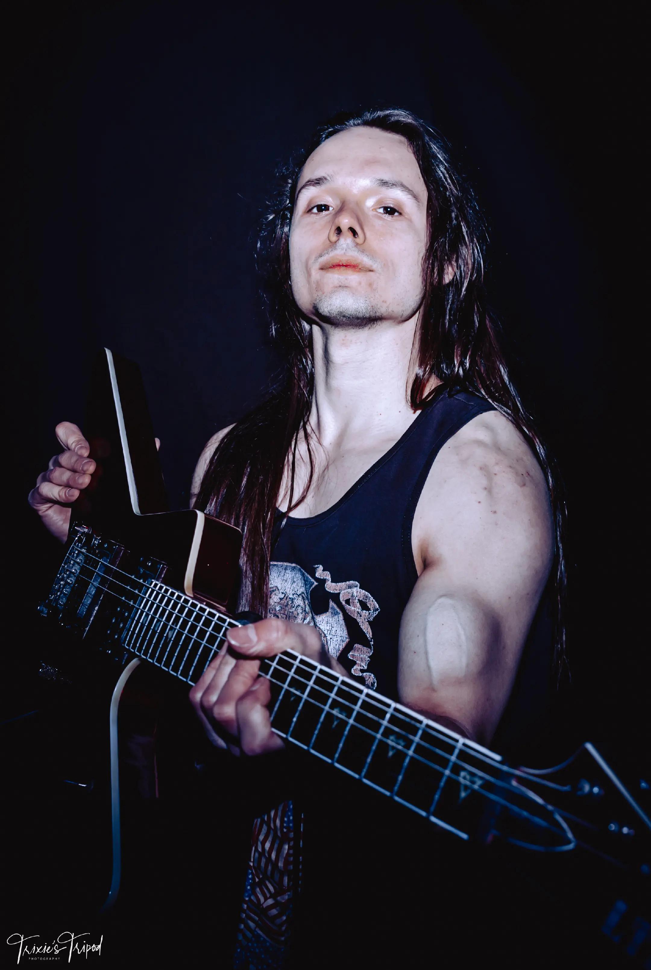 @Carvinshredder93