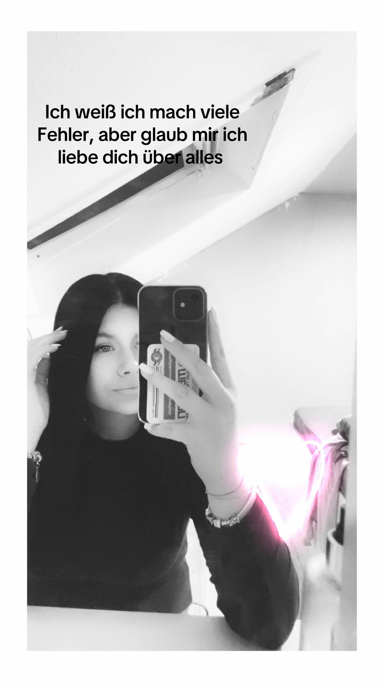 @𝑆𝑜𝑝ℎ𝑖𝑒💕