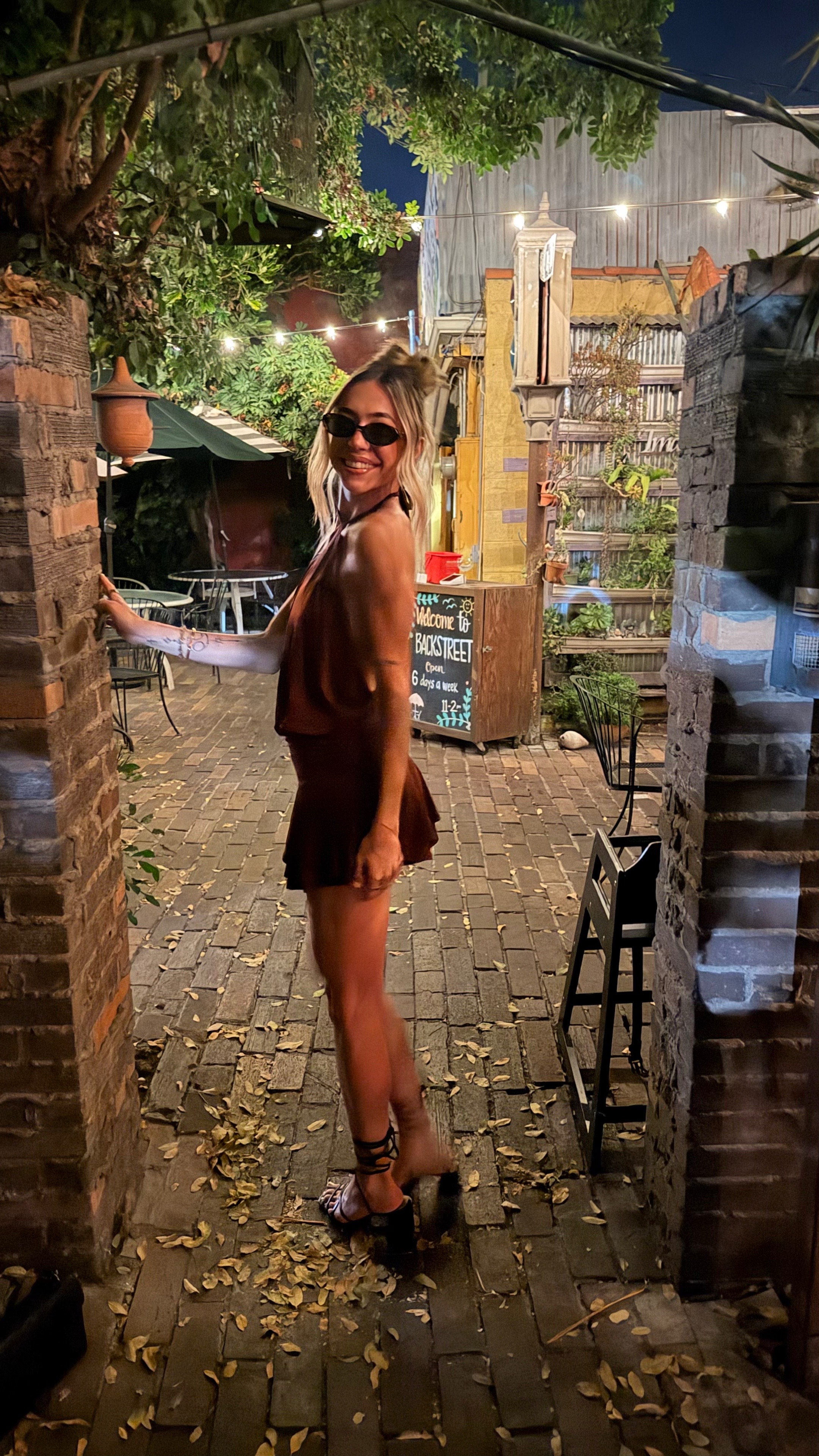 @Lo ⚡️