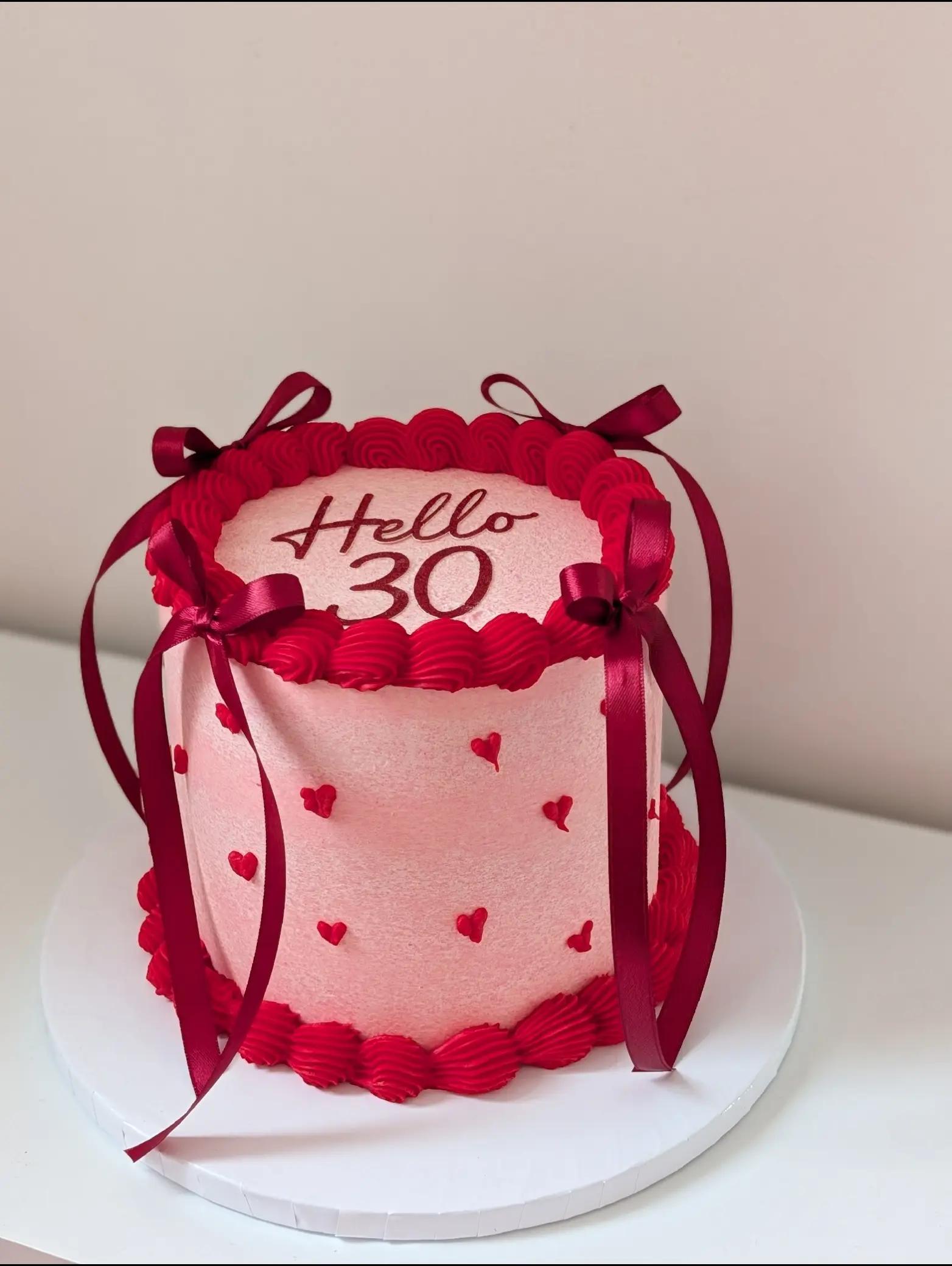 @Glorious Cakes & Bakes