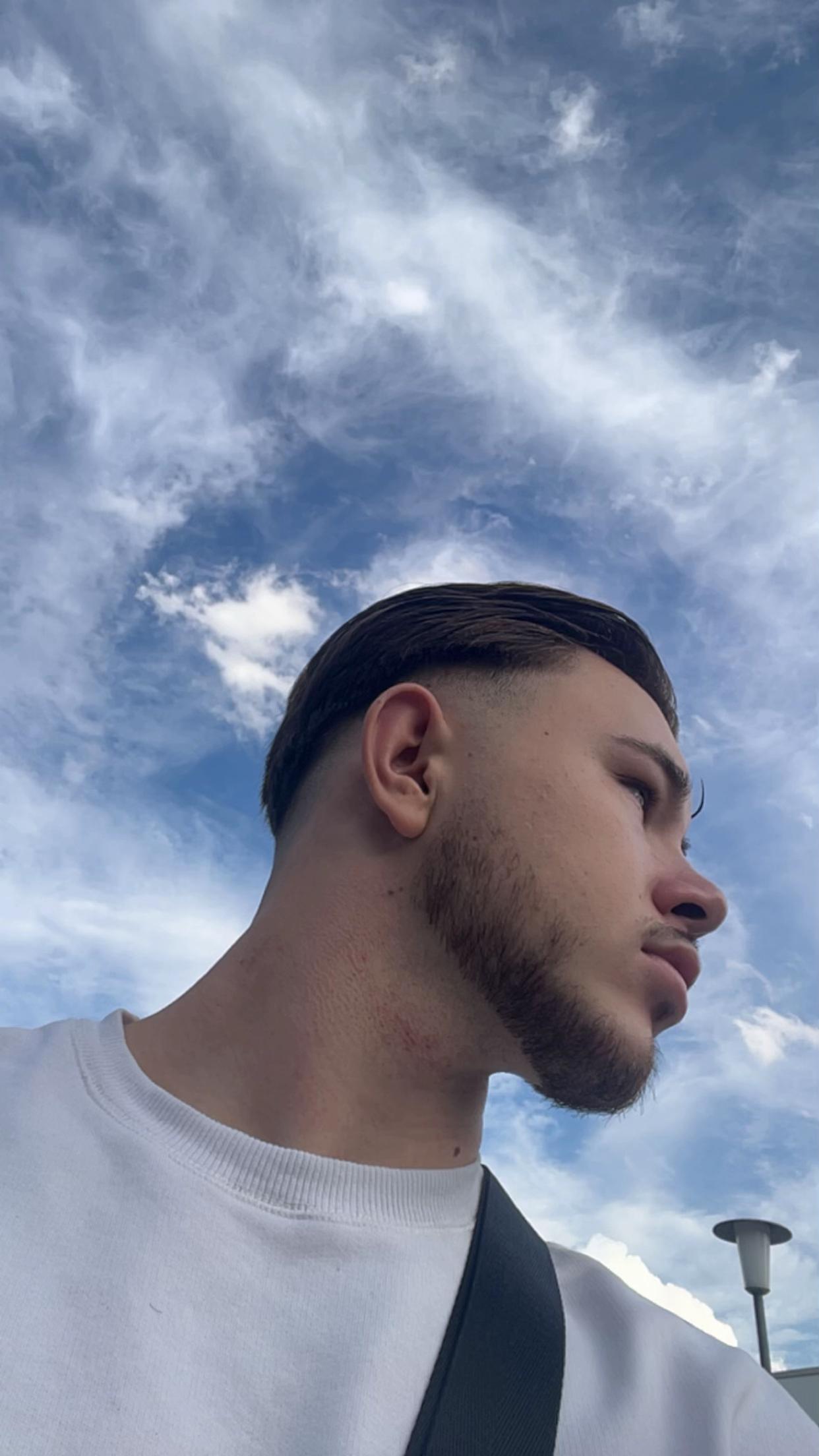 @Dior Zeneli🇦🇱
