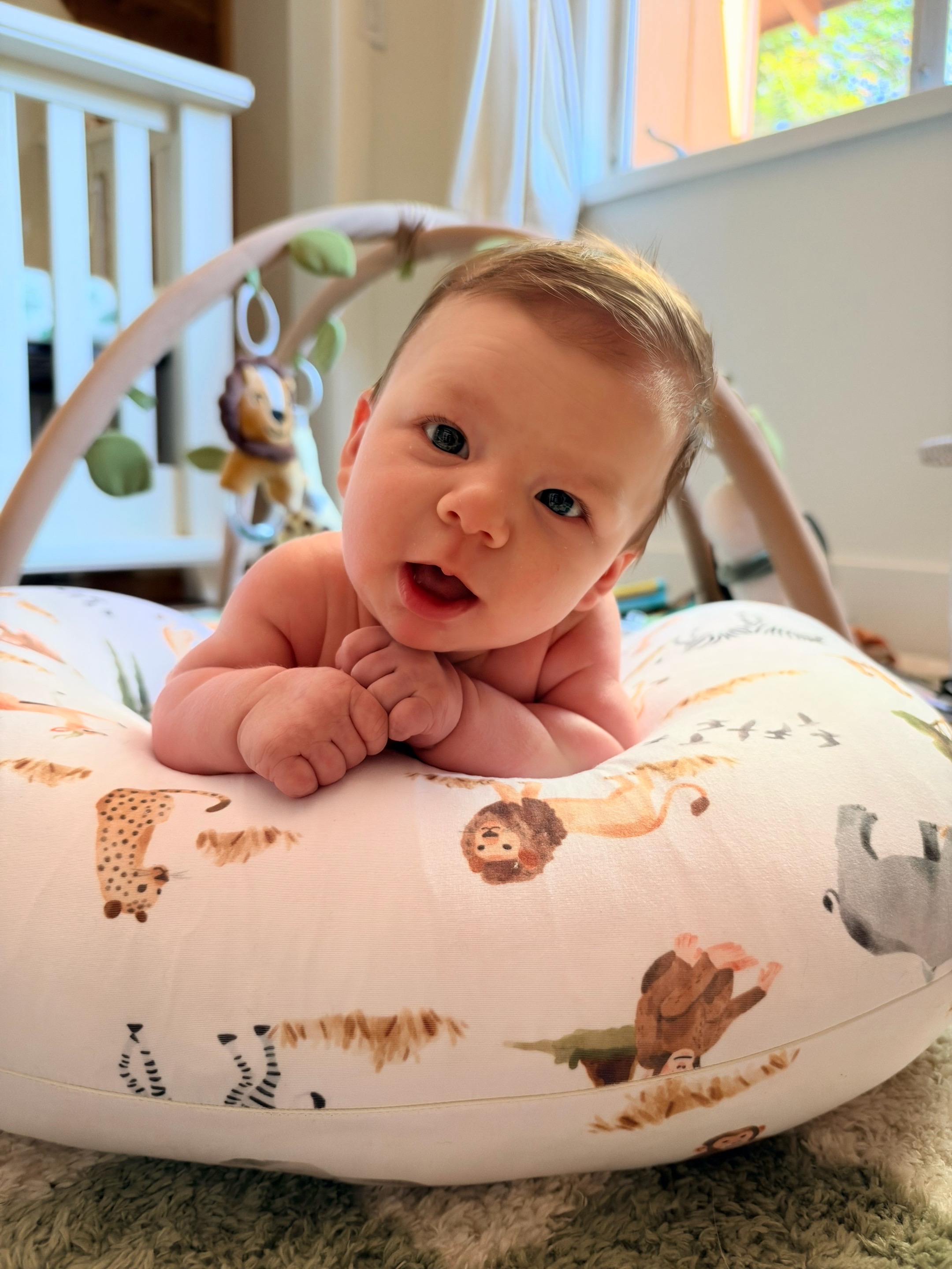 @momlifewithmrbaby