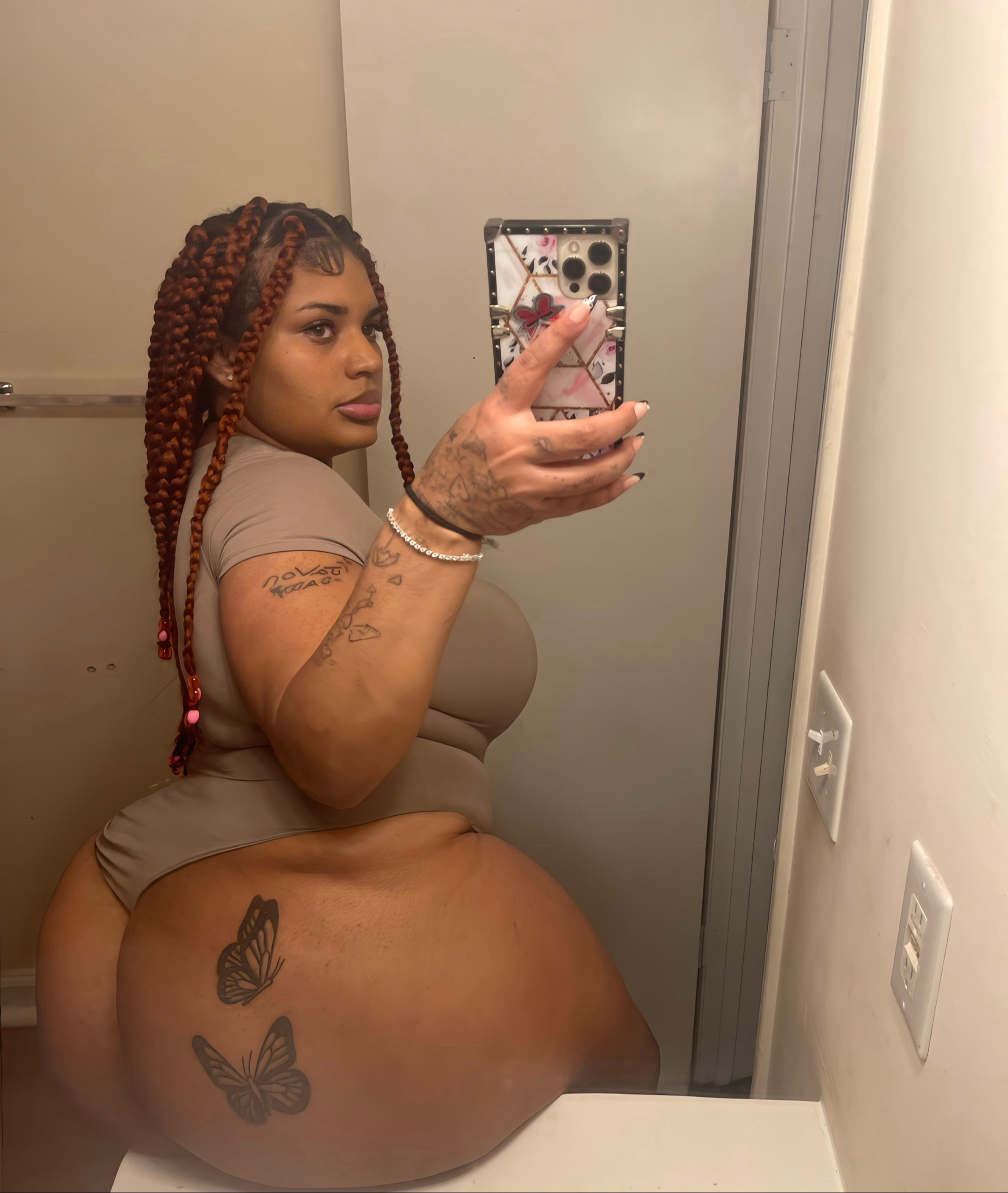 @mshoustonnnn