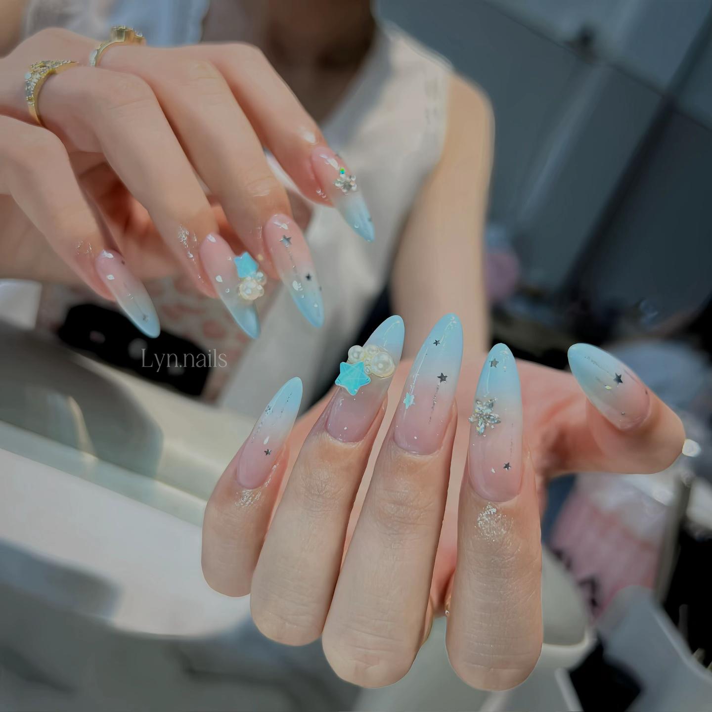 @Tài Linh - Tiệm neo bị khuất