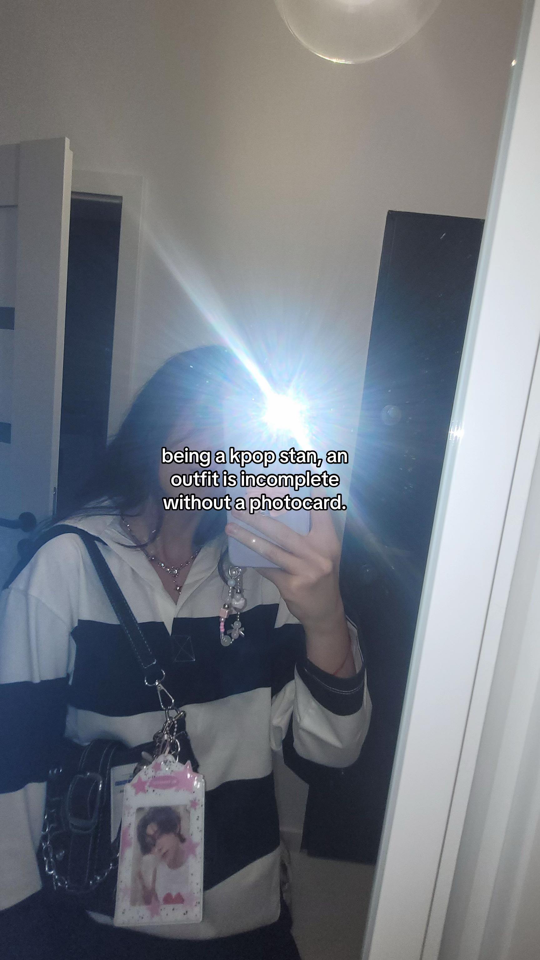 @𐙚 katiee saw bts