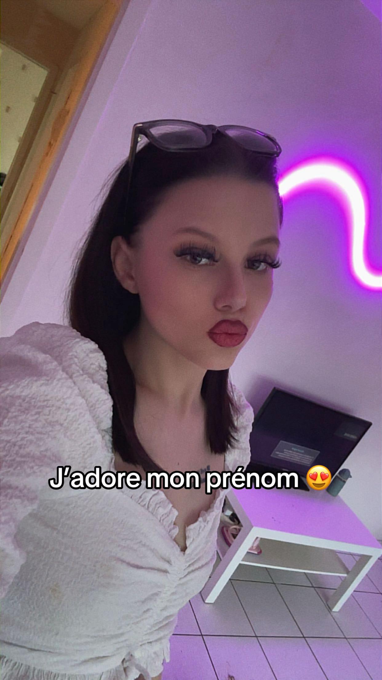 @Le L✨