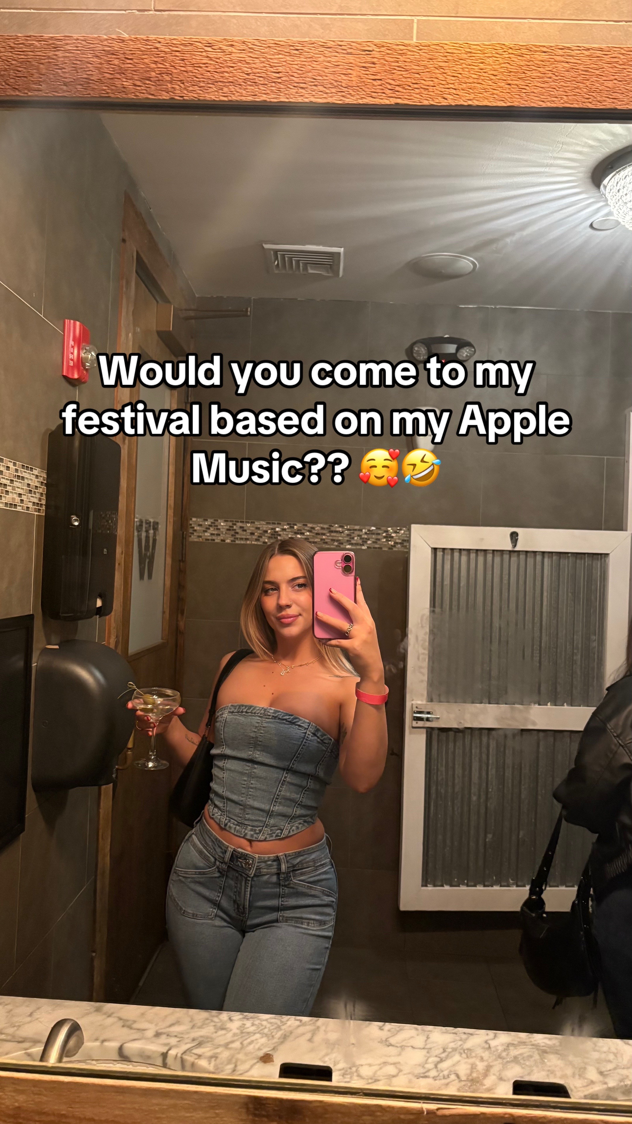 @Banana 🍌