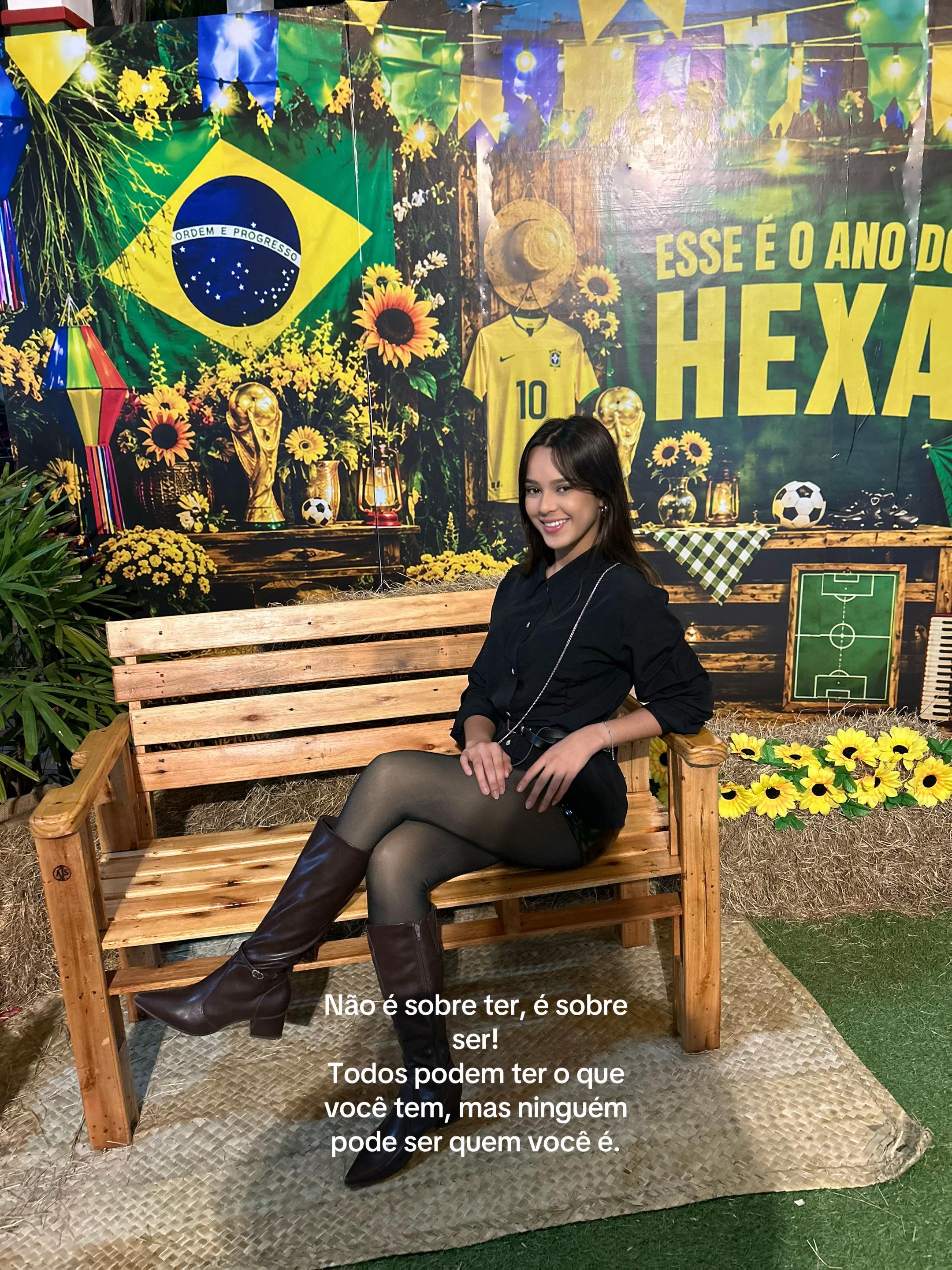 @Nayara