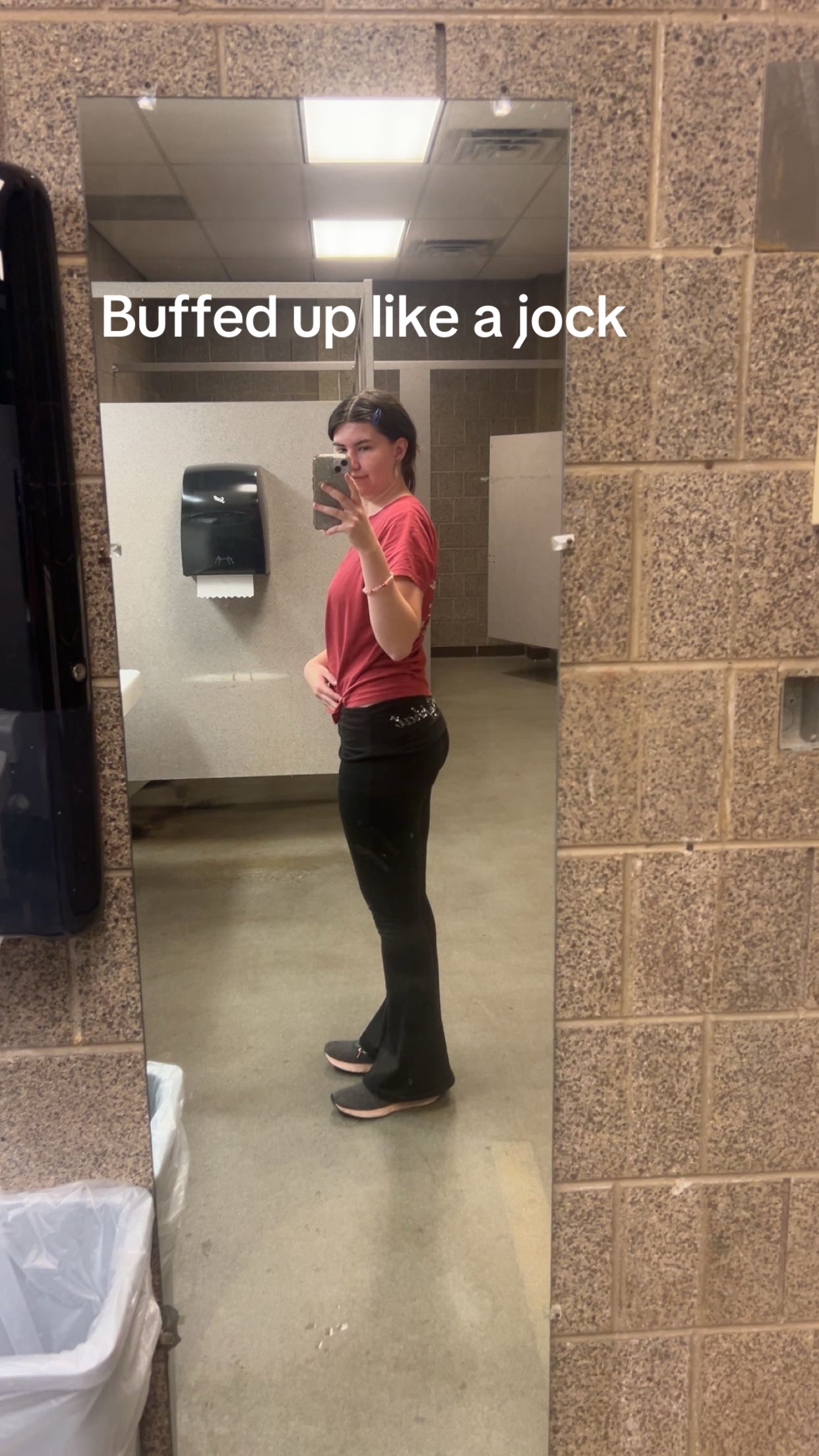 @Tinyshrekky77