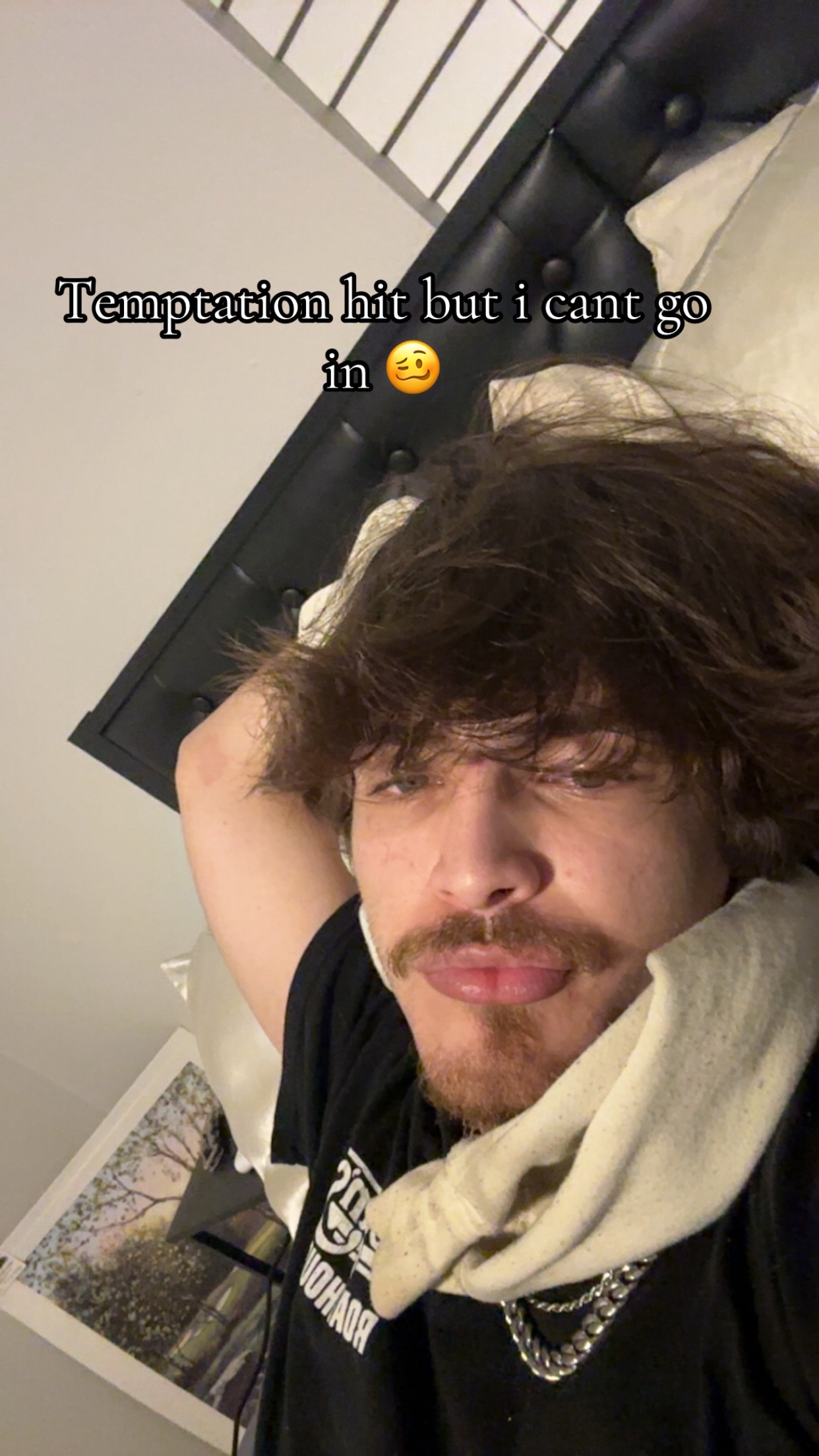 @Whiteboywitabonnet