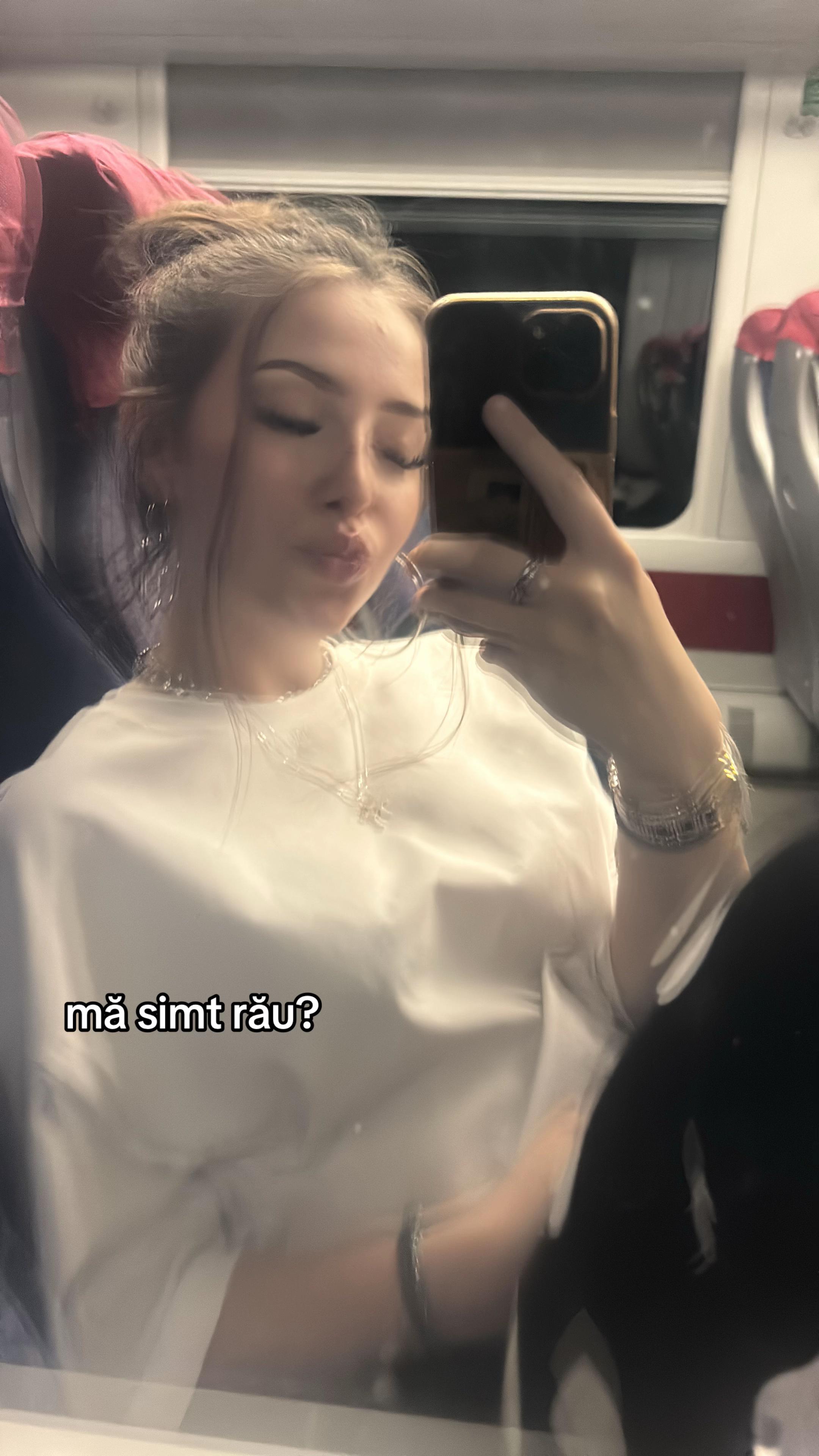 @𝒜𝓁ℯ𝓍𝓈𝒶𝓃𝒹𝓇𝒶