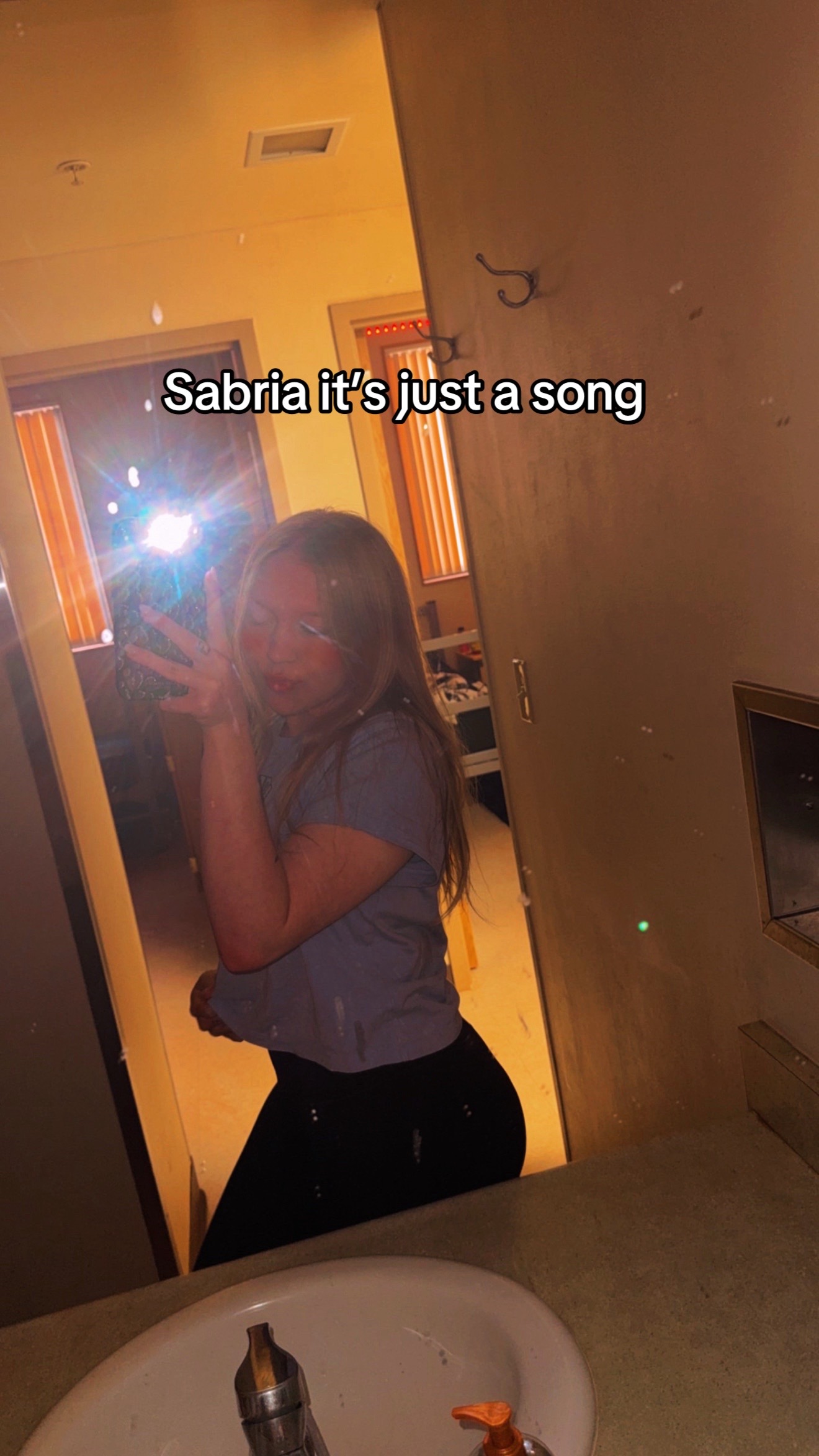 @omfg.sabria