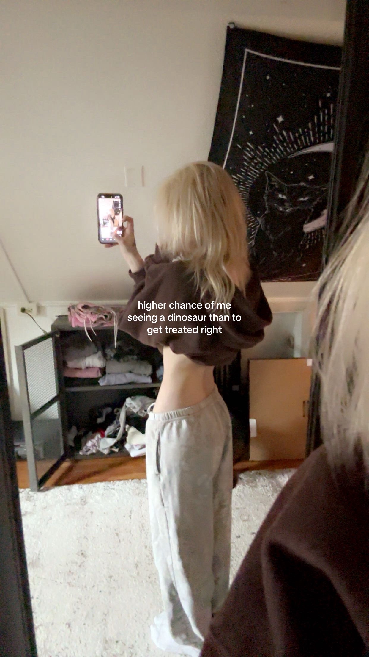 @️
