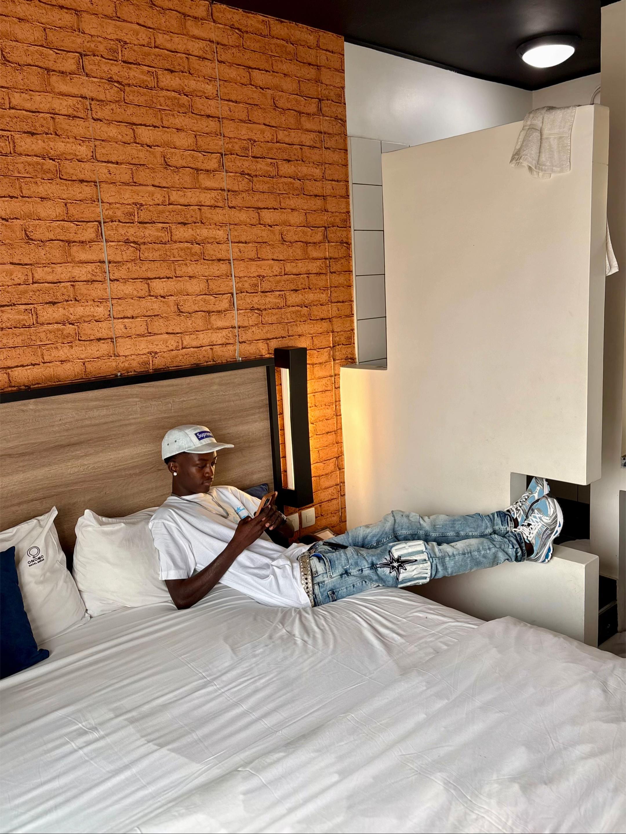@MG-APPLE BUSSNES🍏💨🛍️