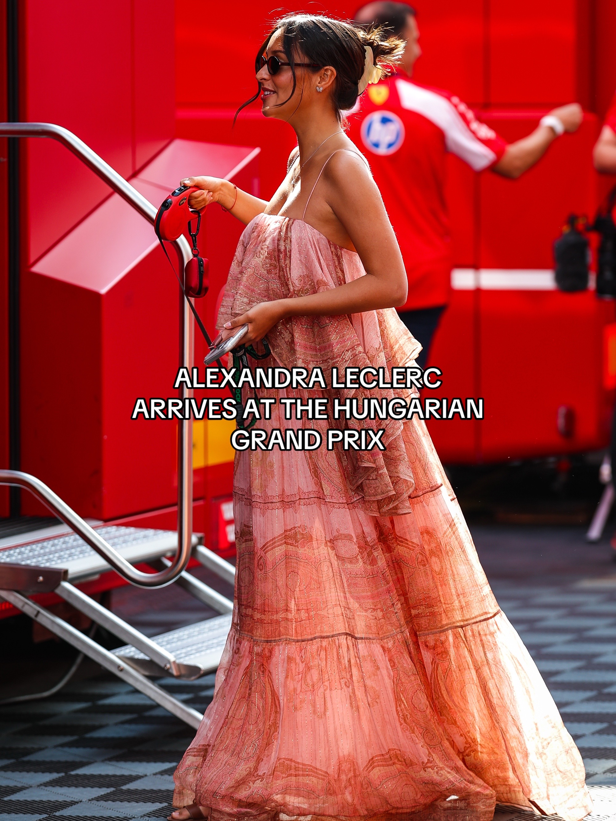 @whowhatwear