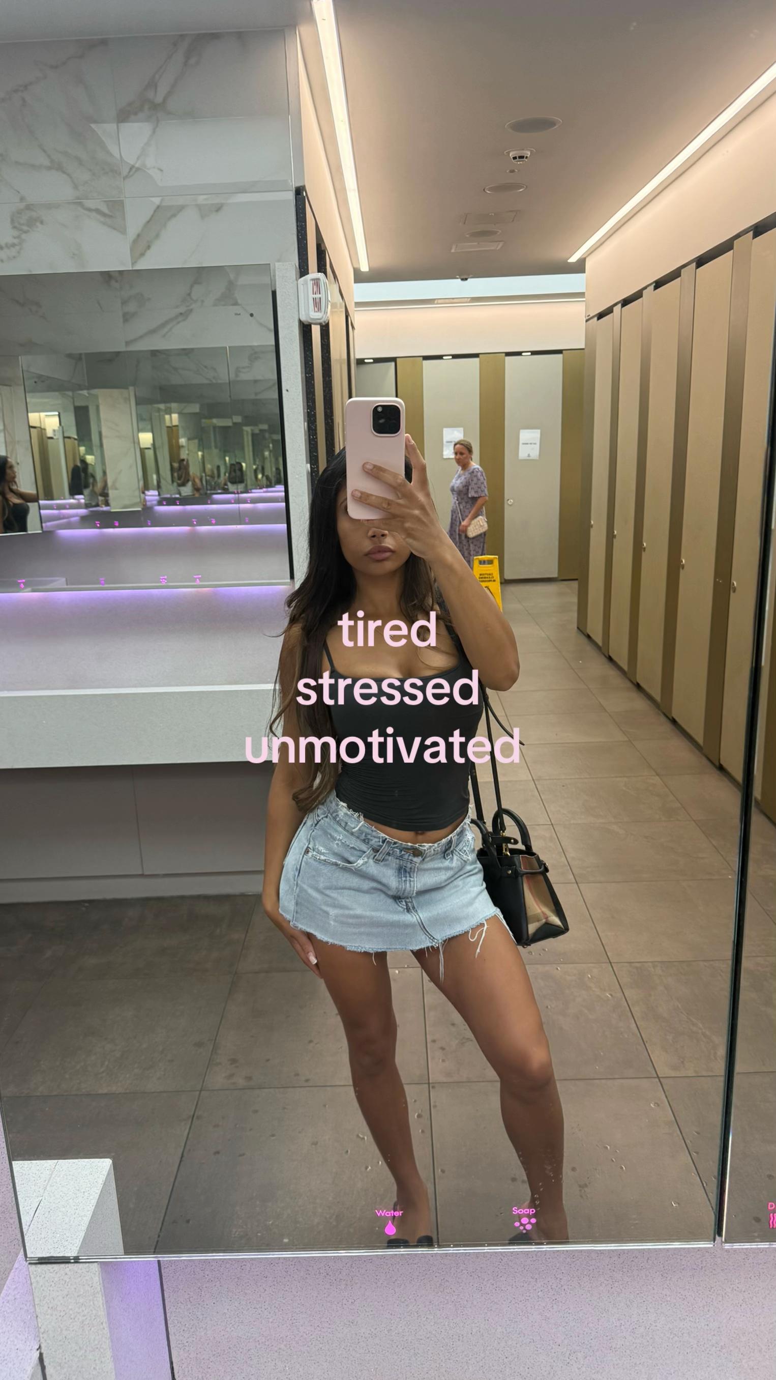 @Tia