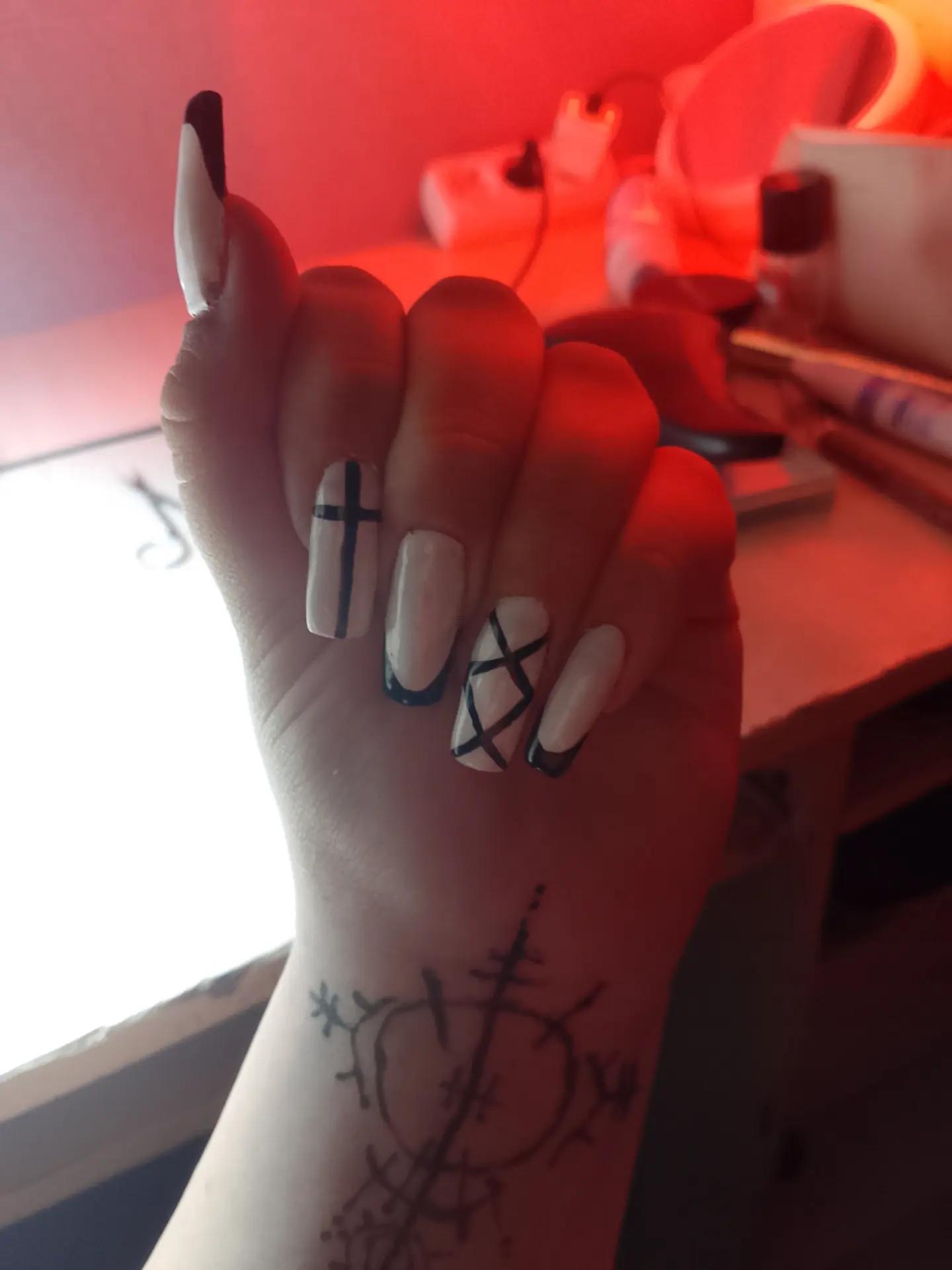 @даша(