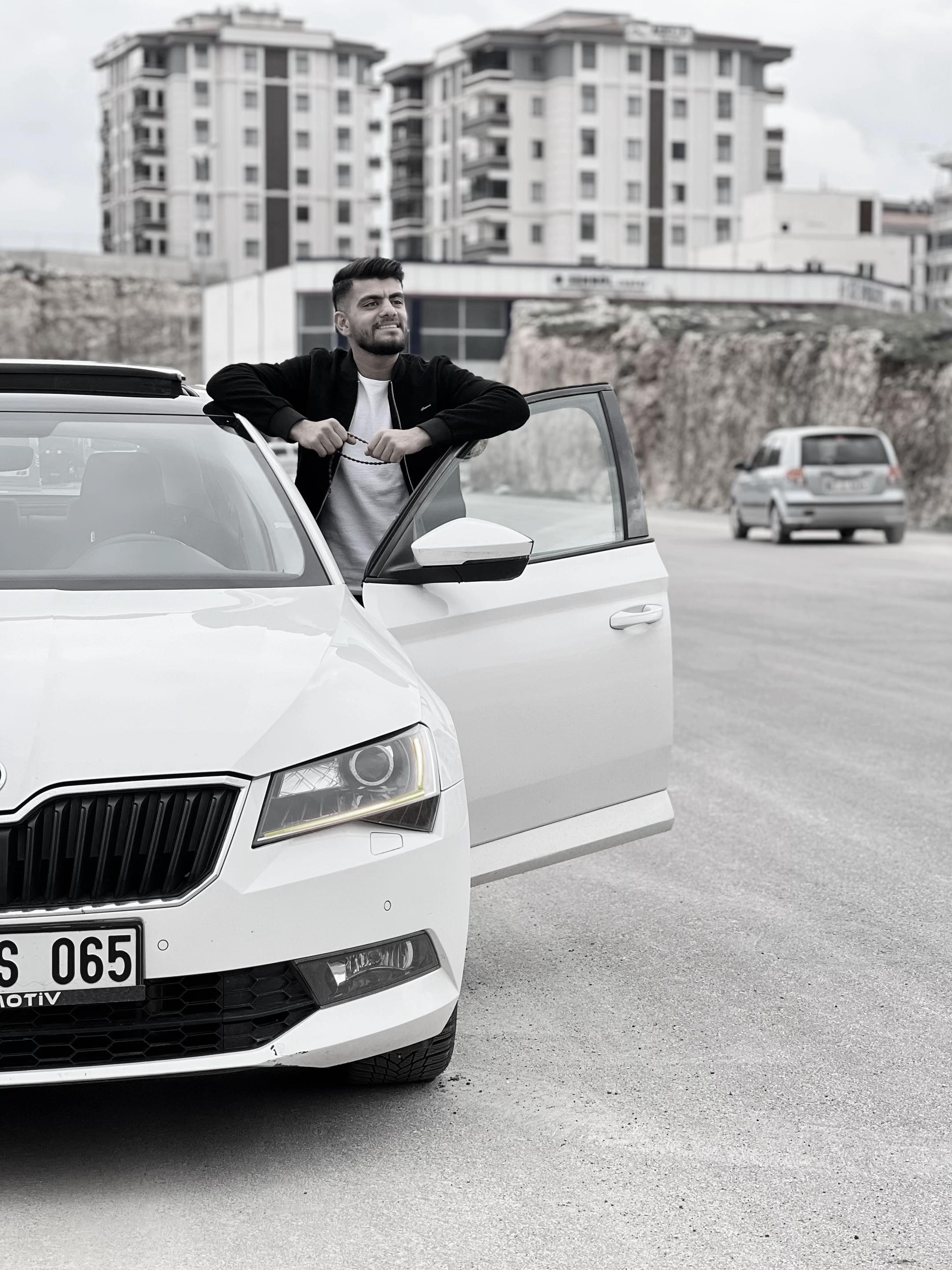 @Mustafakurt1