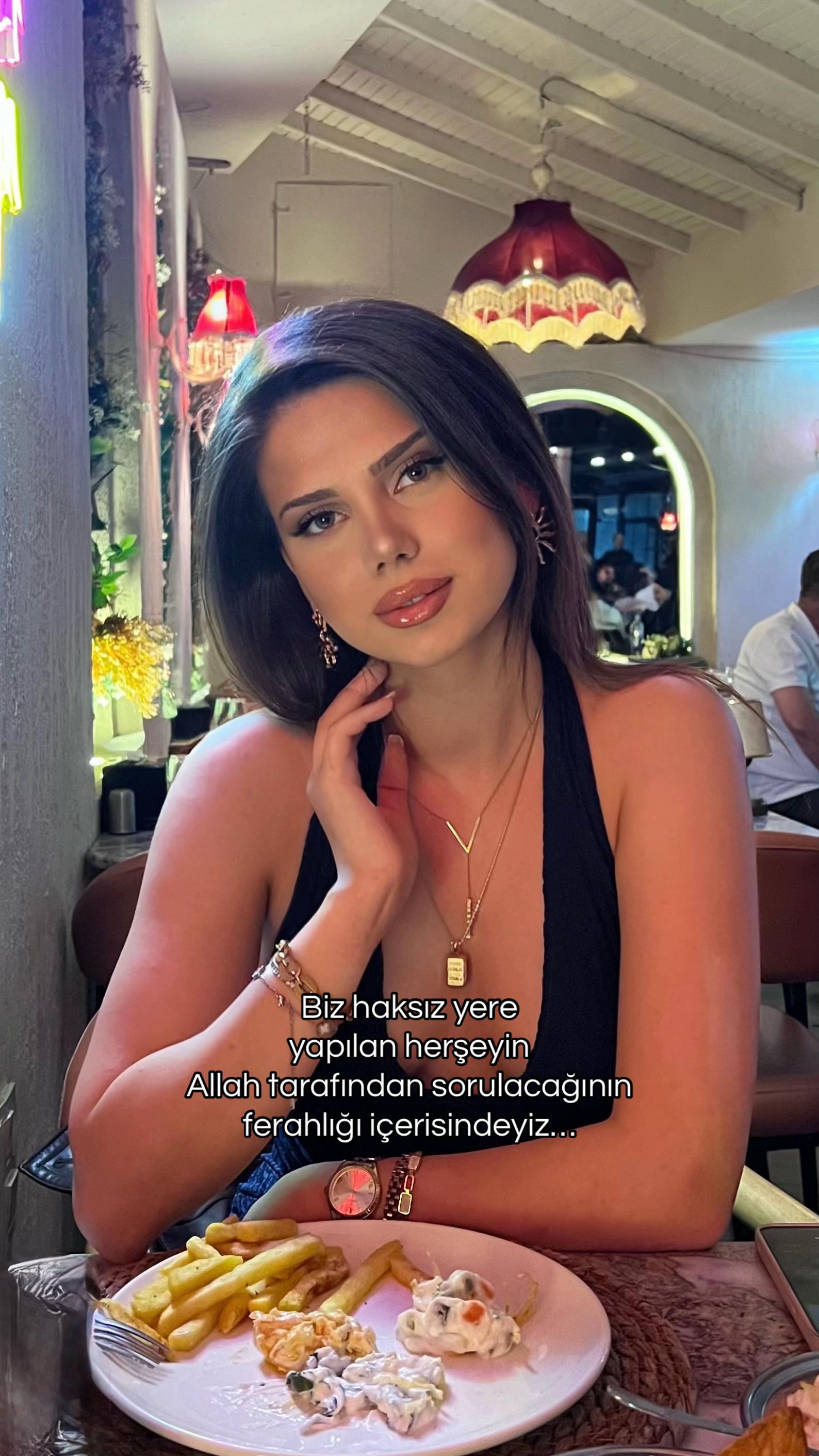 @𝐒