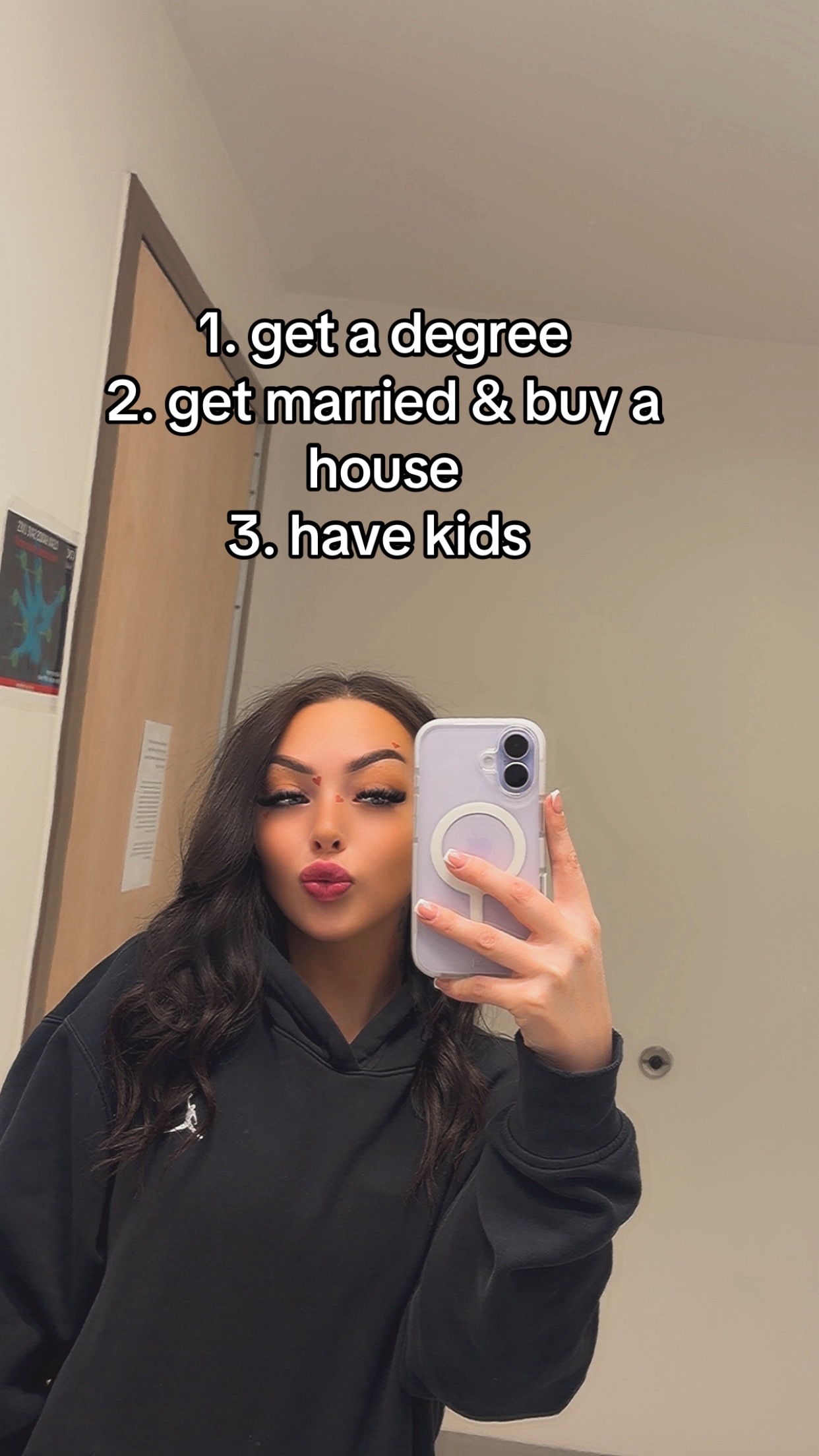 @Kenz🍒