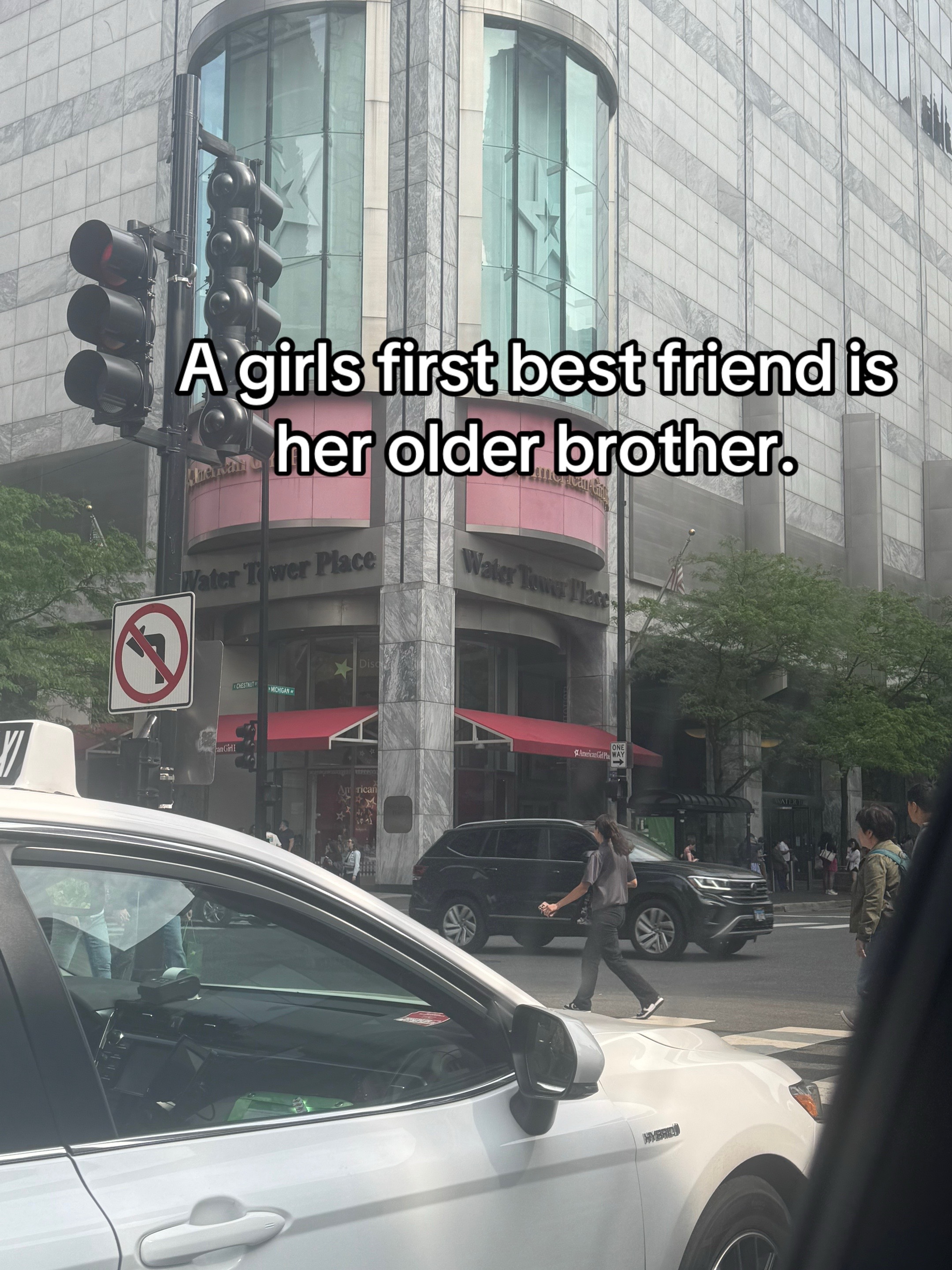 @ɐıΛ🧟♀️