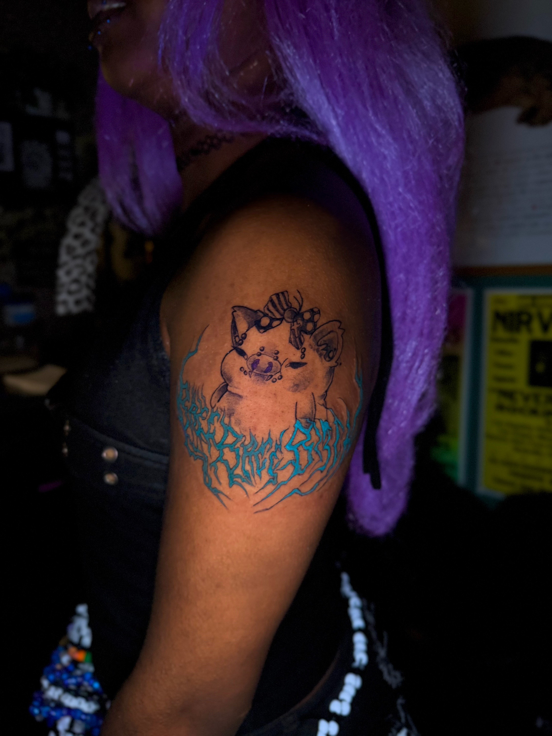 @danyale. tattoo artist