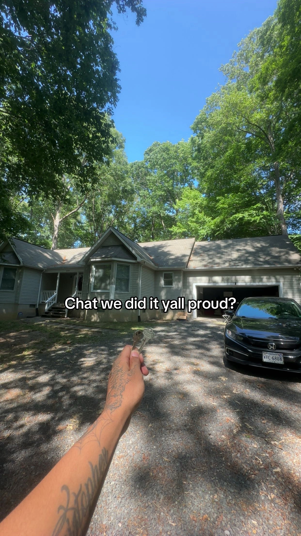 @️