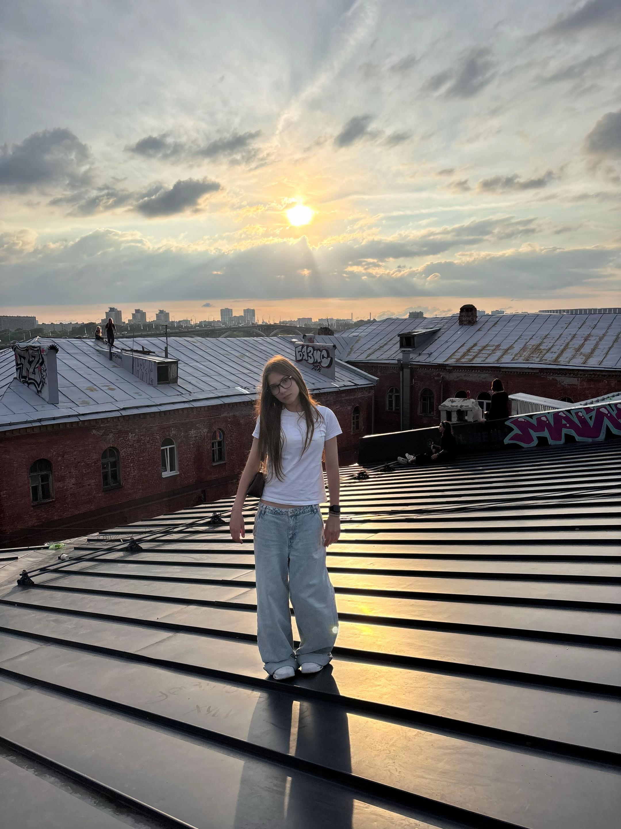 @викуся