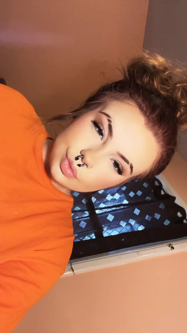 @Ash<3