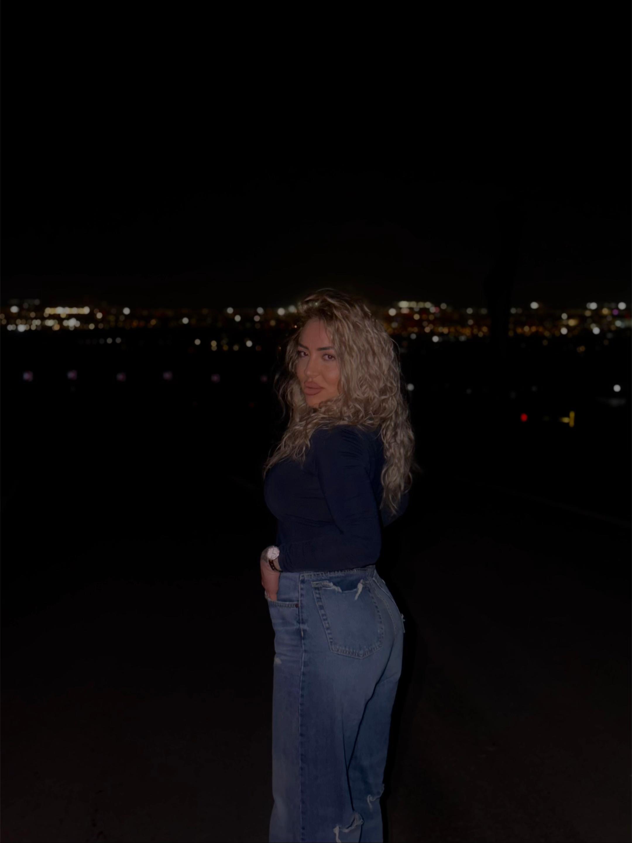 @ℰ𝓁ℯ𝓃𝒶