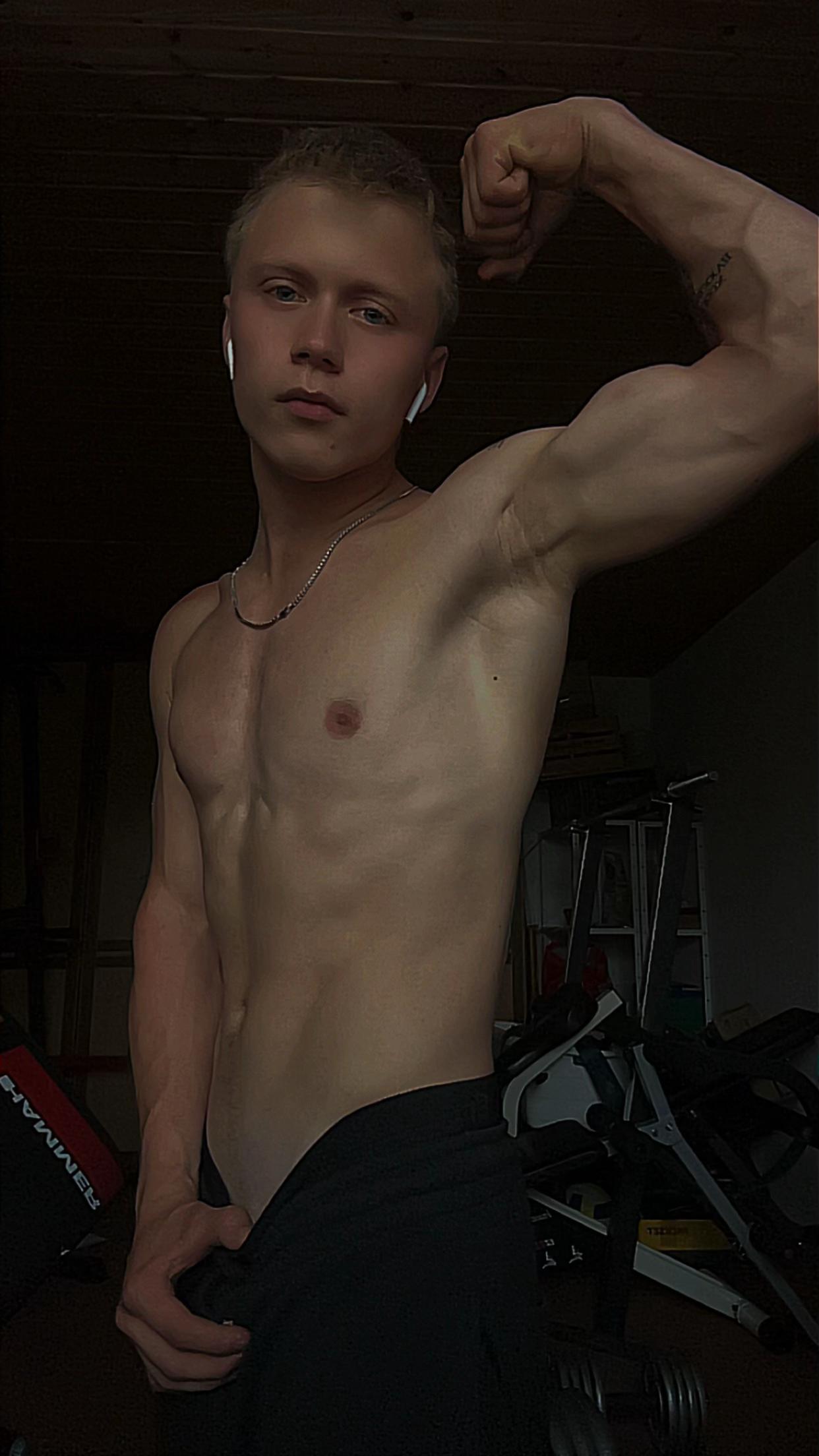 @Erik05