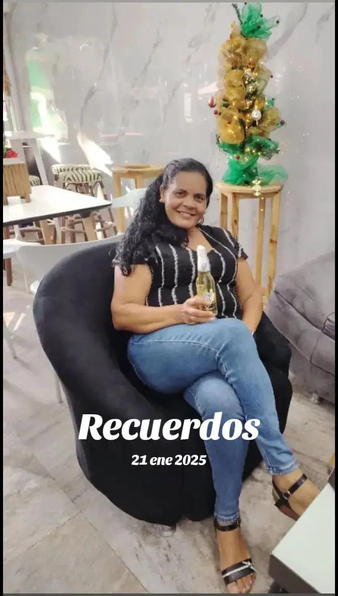 @Rosa 🩷🩷🌹