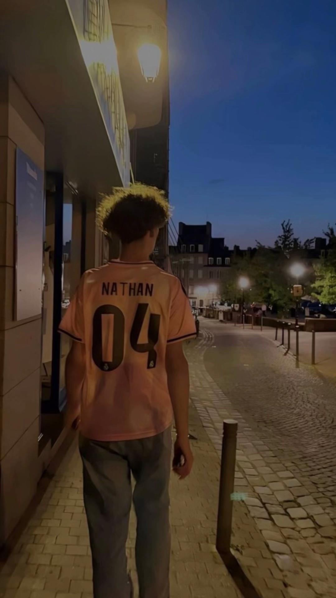 @LE N