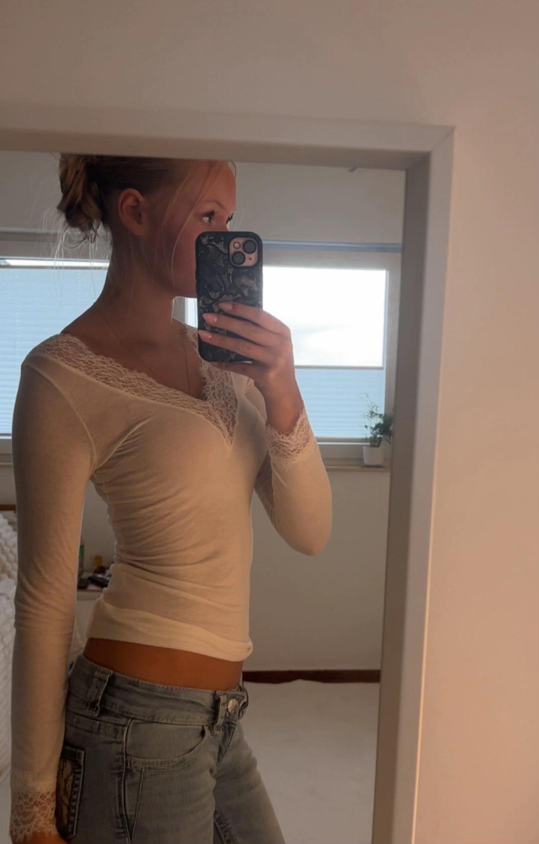 @linaa_mre413