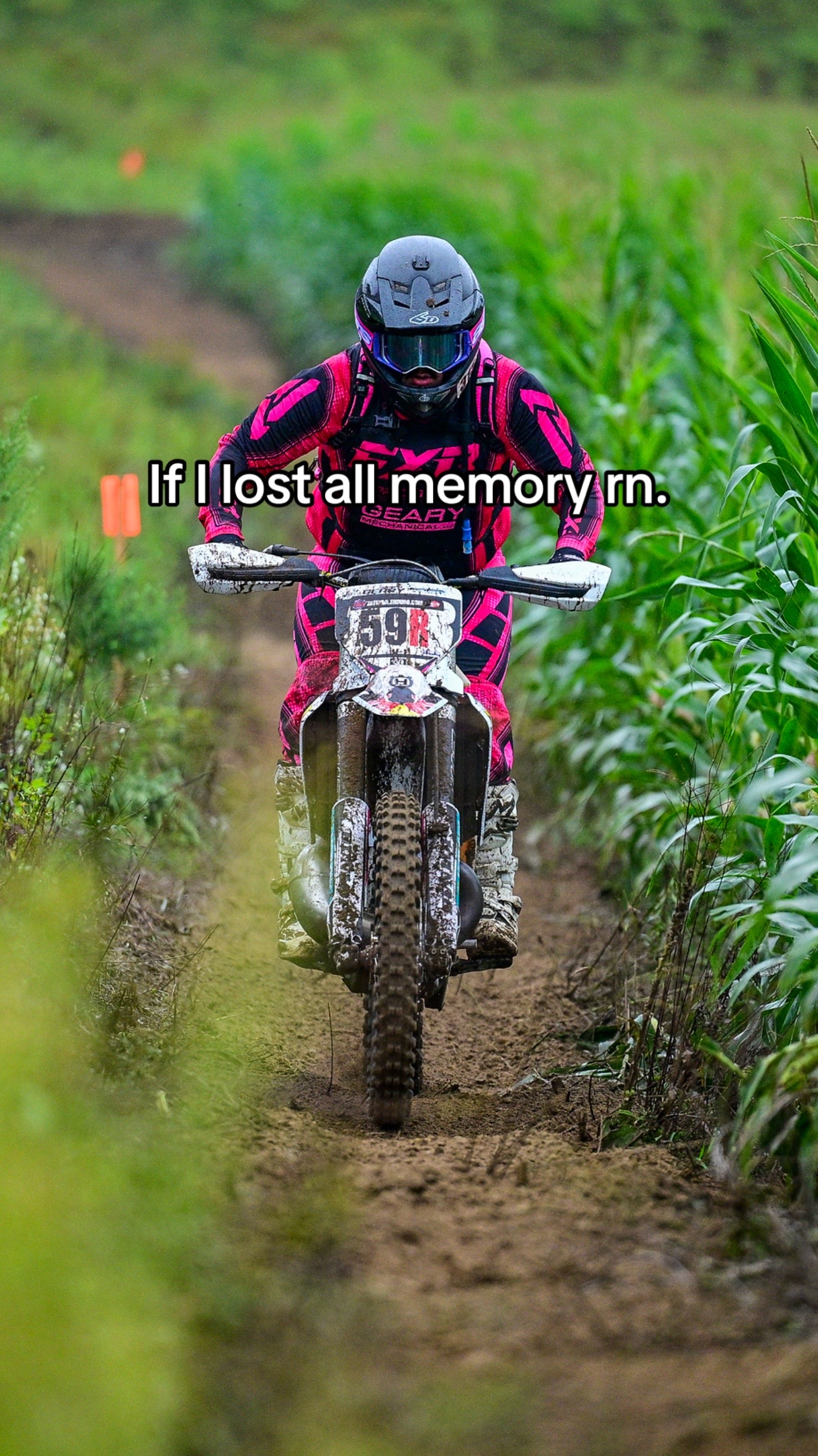 @⃟
