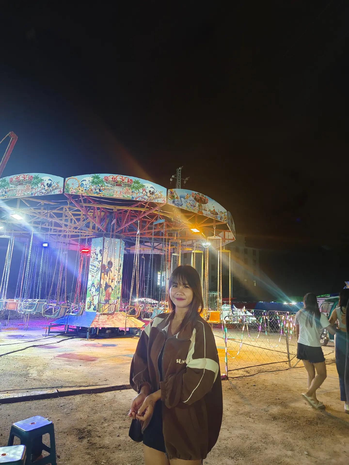 @Ma ခင်လေး"🍑🌻