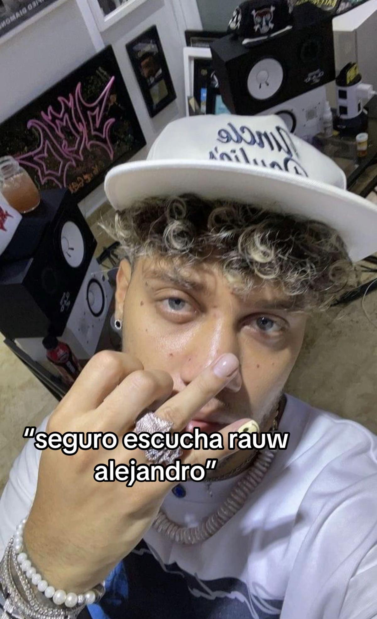 @Jhayy