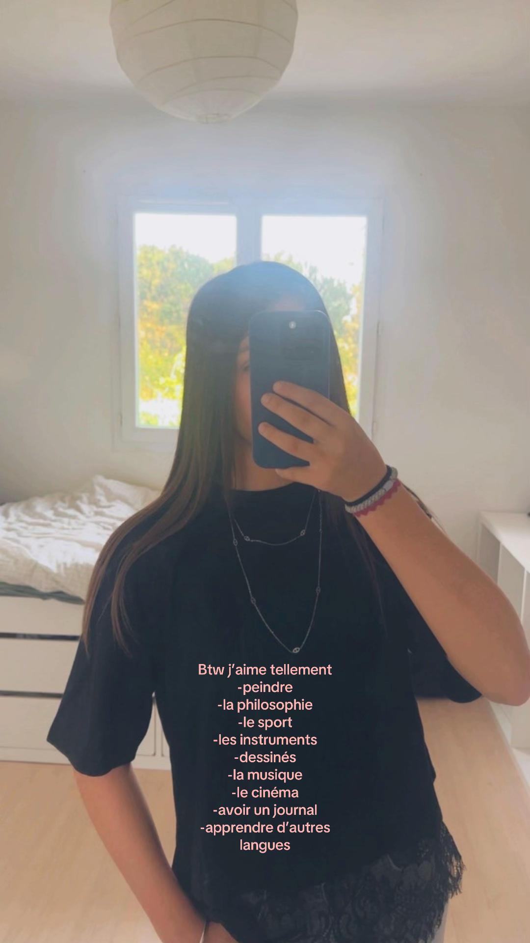 @𝐄𝐌𝐘🌞🦀