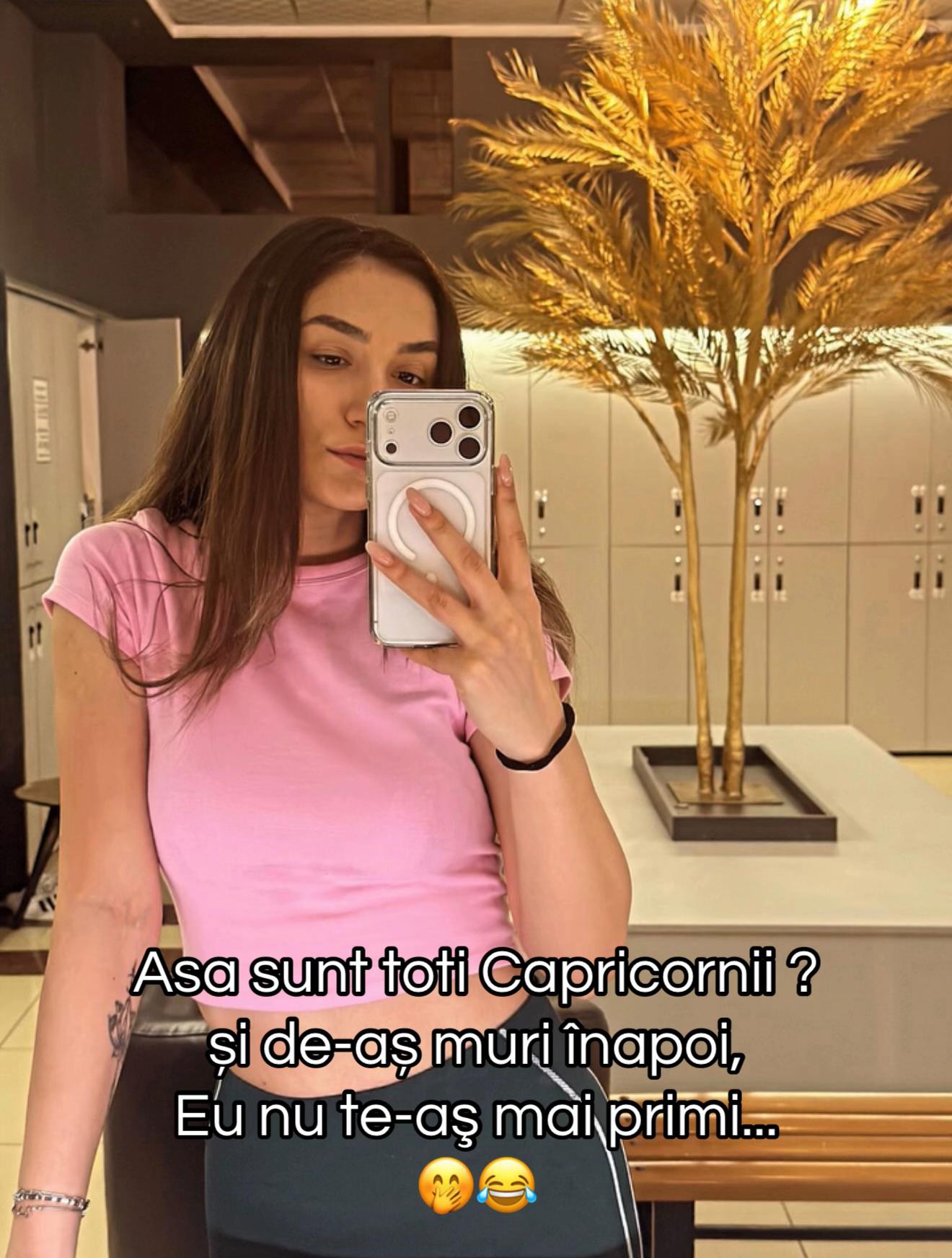 @Mxr