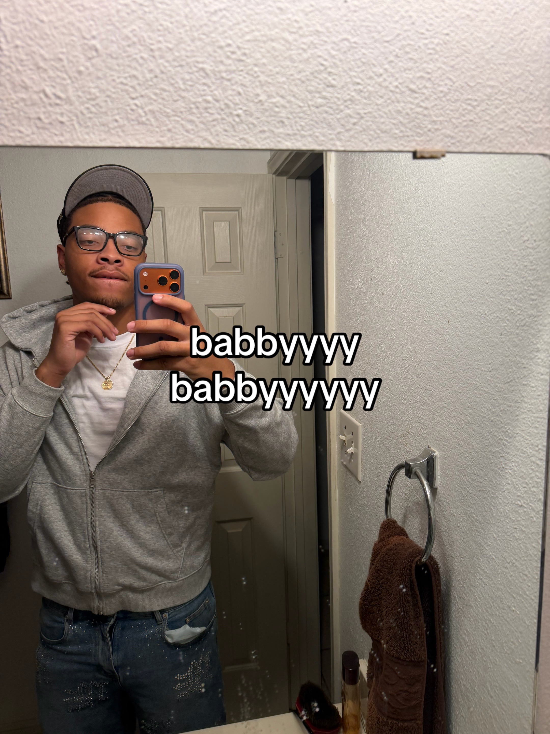 @D A E