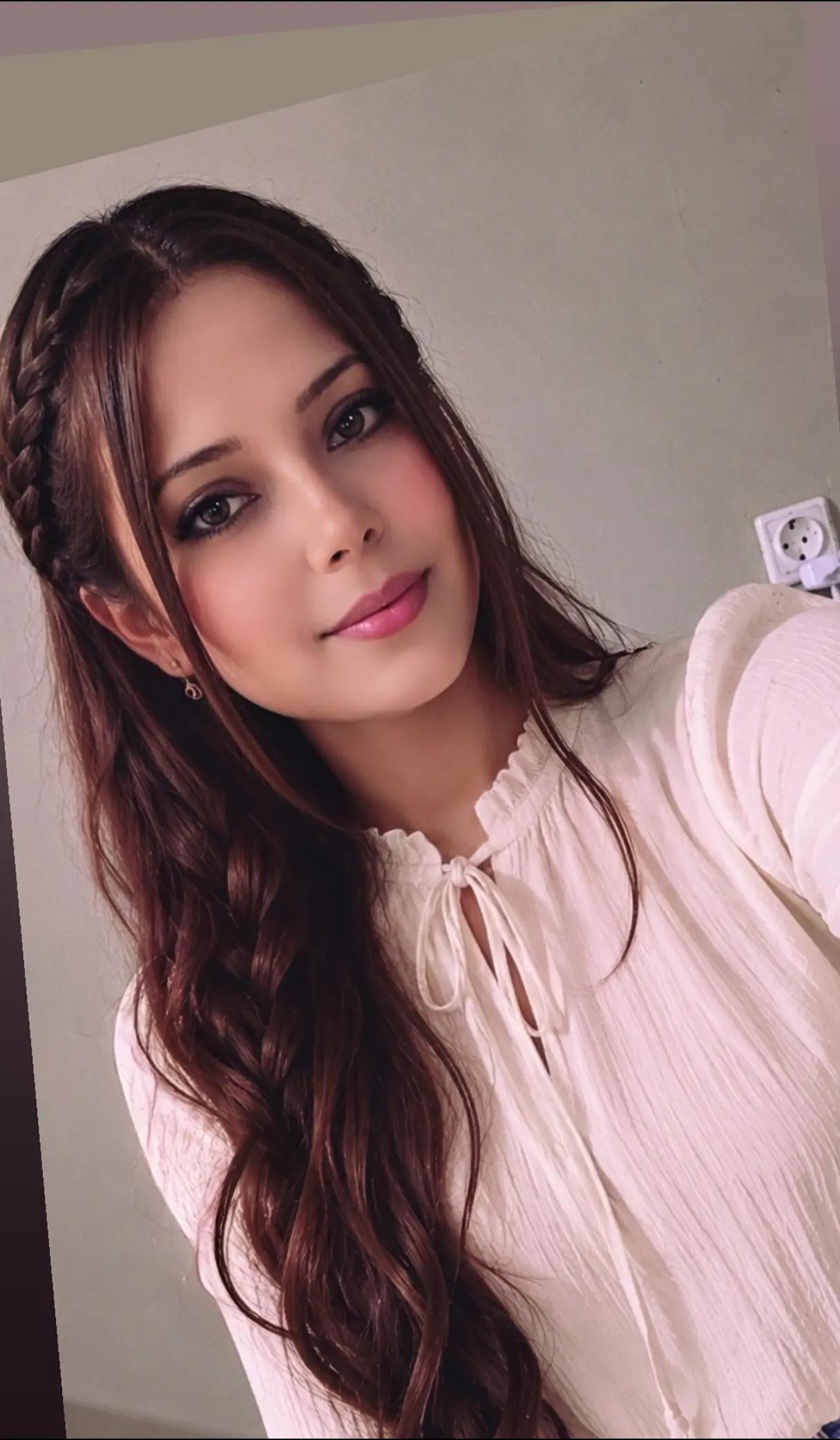 @Borostyán