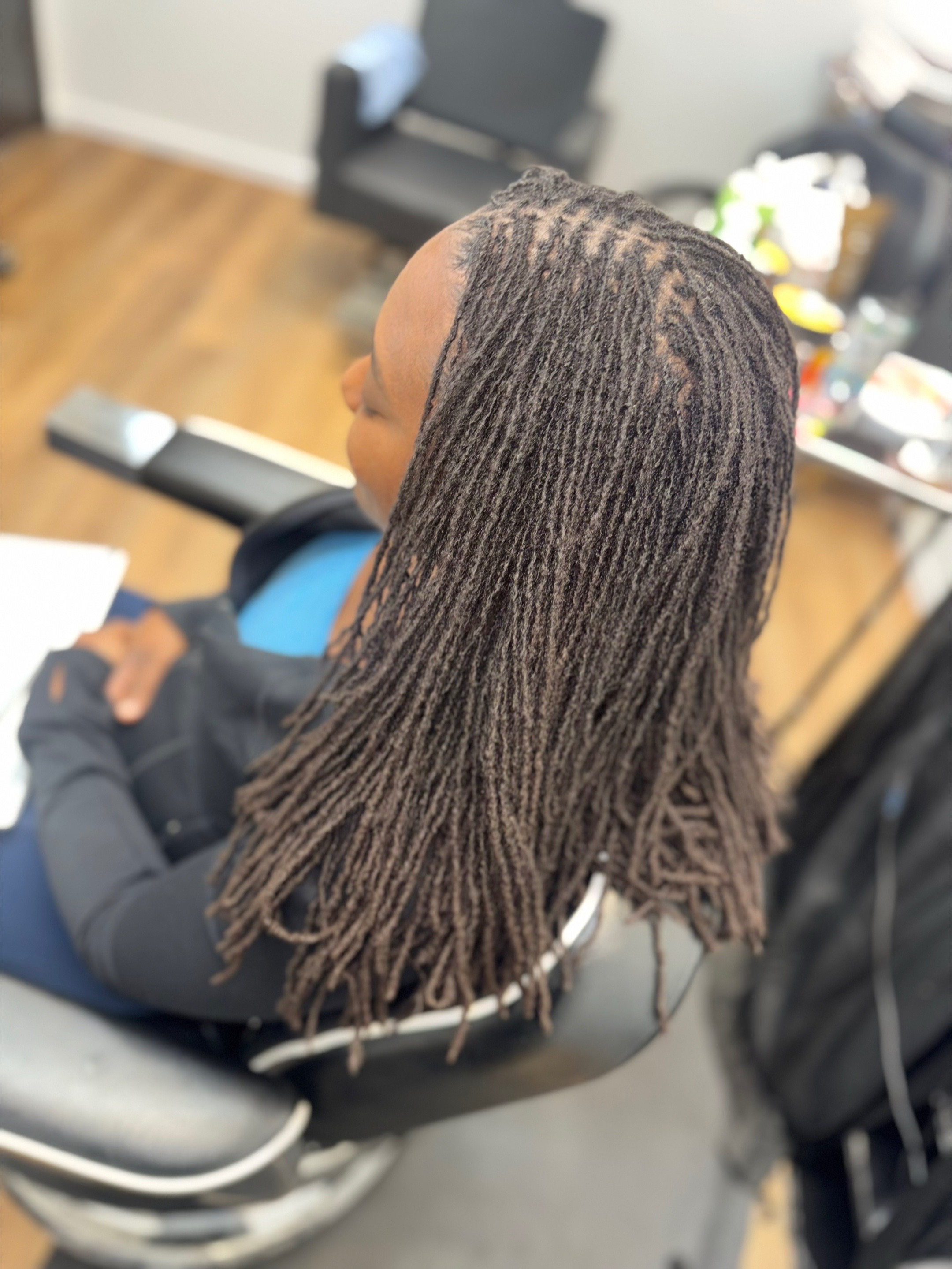 @MsTytaniumCuts