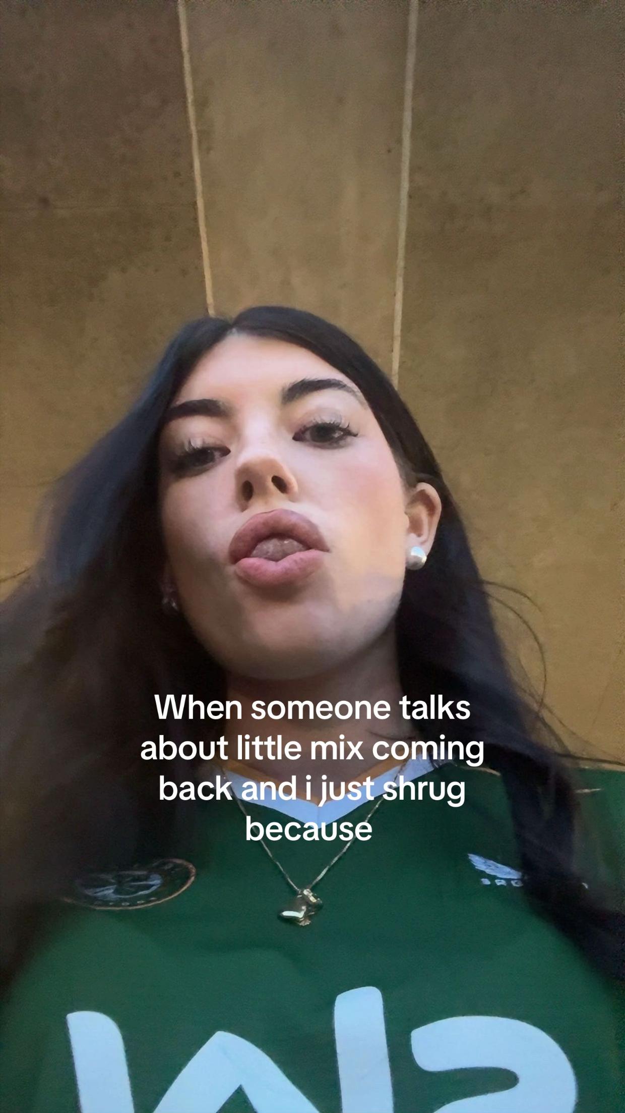 @𝓗𝓸𝓵𝓵𝔂-𝓡𝓸𝓼𝓮🍒